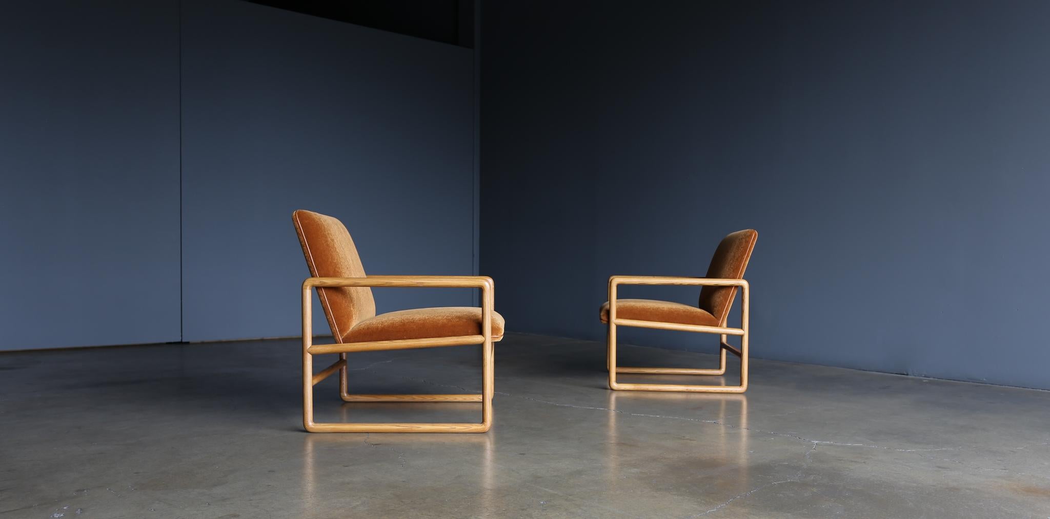 Ward Bennett Oak & Mohair Lounge Chairs for Brickel Associates, circa 1960 3