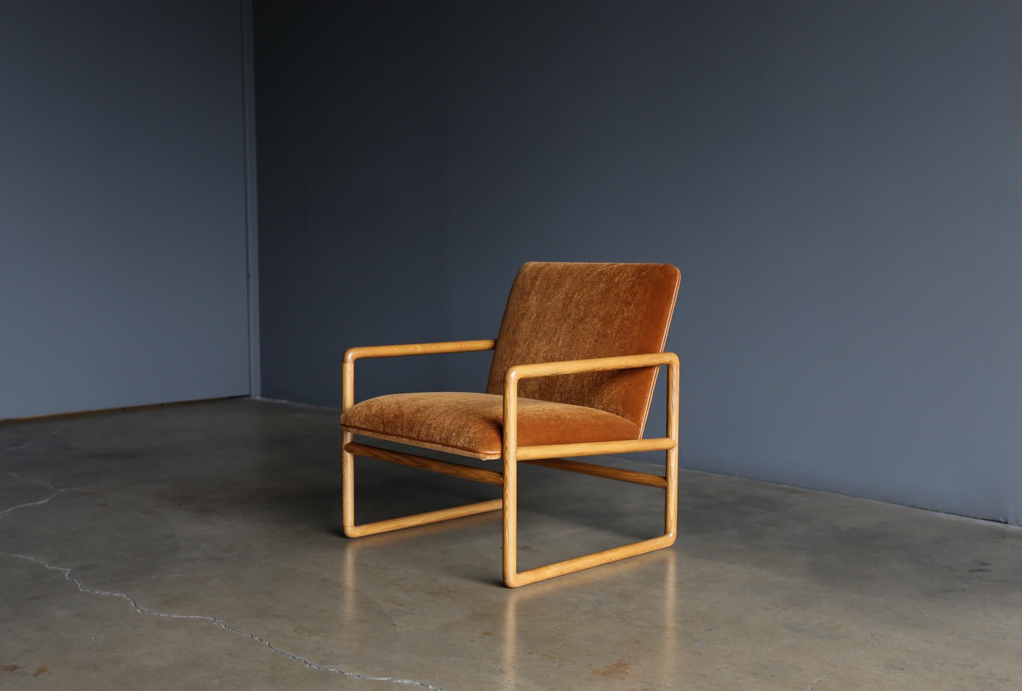 Ward Bennett Oak & Mohair Lounge Chairs for Brickel Associates, circa 1960 5