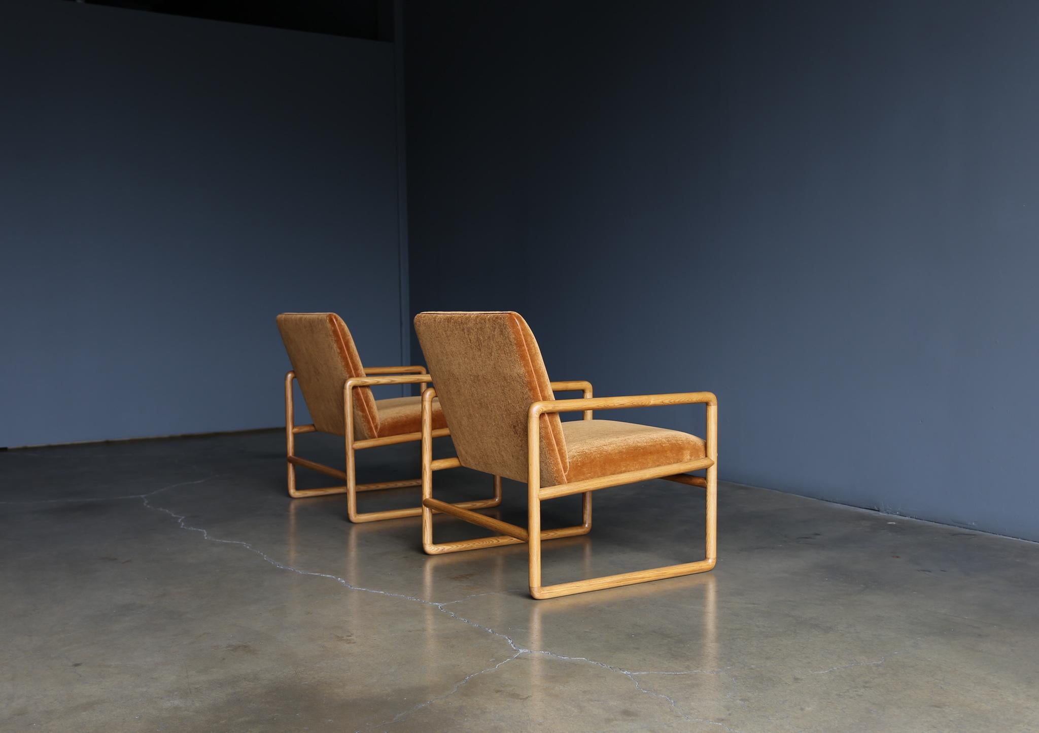 Ward Bennett Oak & Mohair Lounge Chairs for Brickel Associates, circa 1960 6