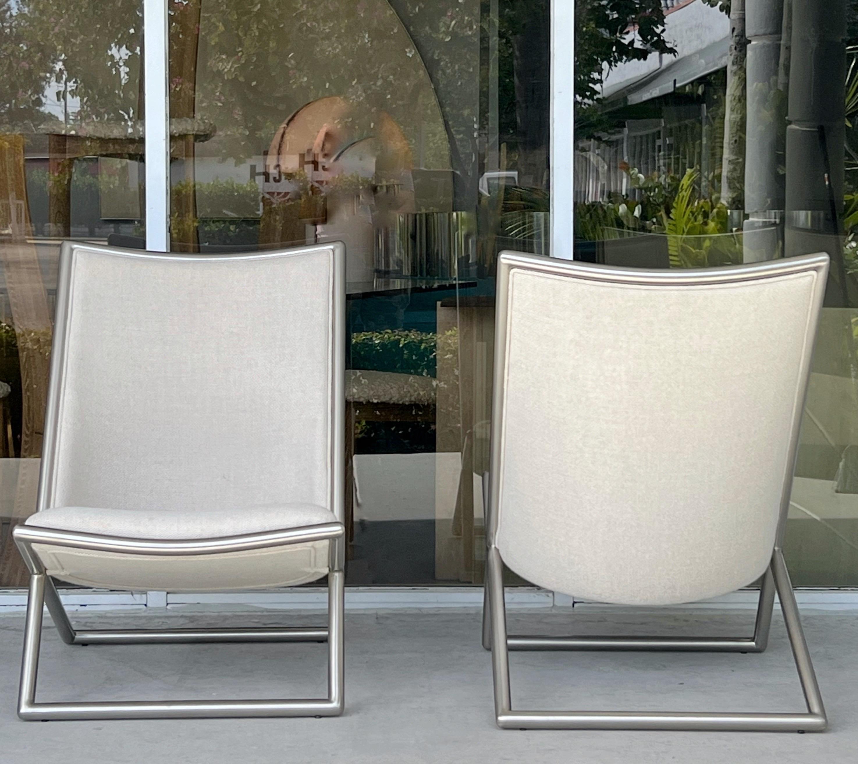 Ward Bennett Pair of Scissor Lounge Chairs In Good Condition For Sale In Miami, FL