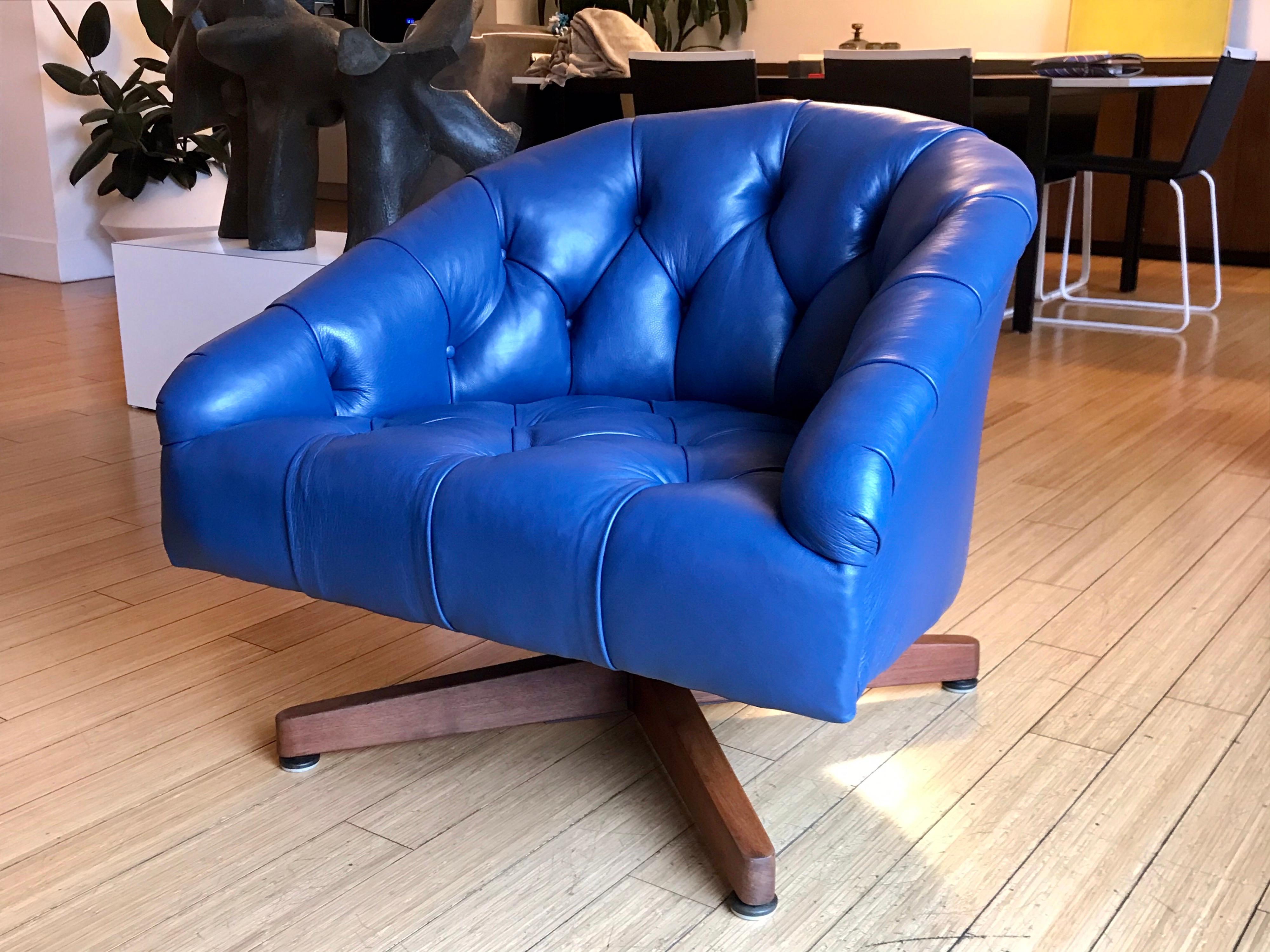 Mid-Century Modern Ward Bennett Tufted Leather Club Chair