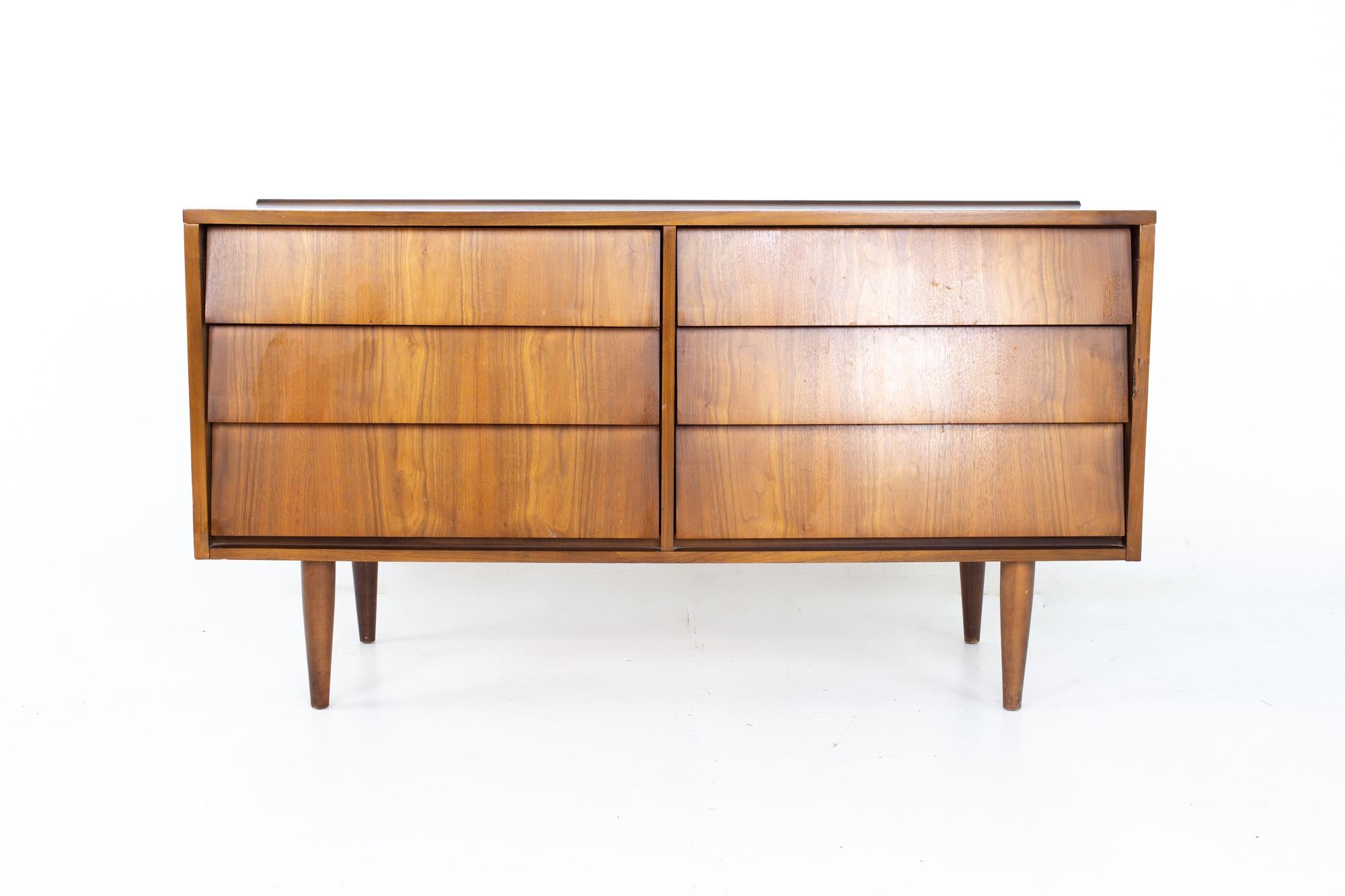 ward furniture dresser