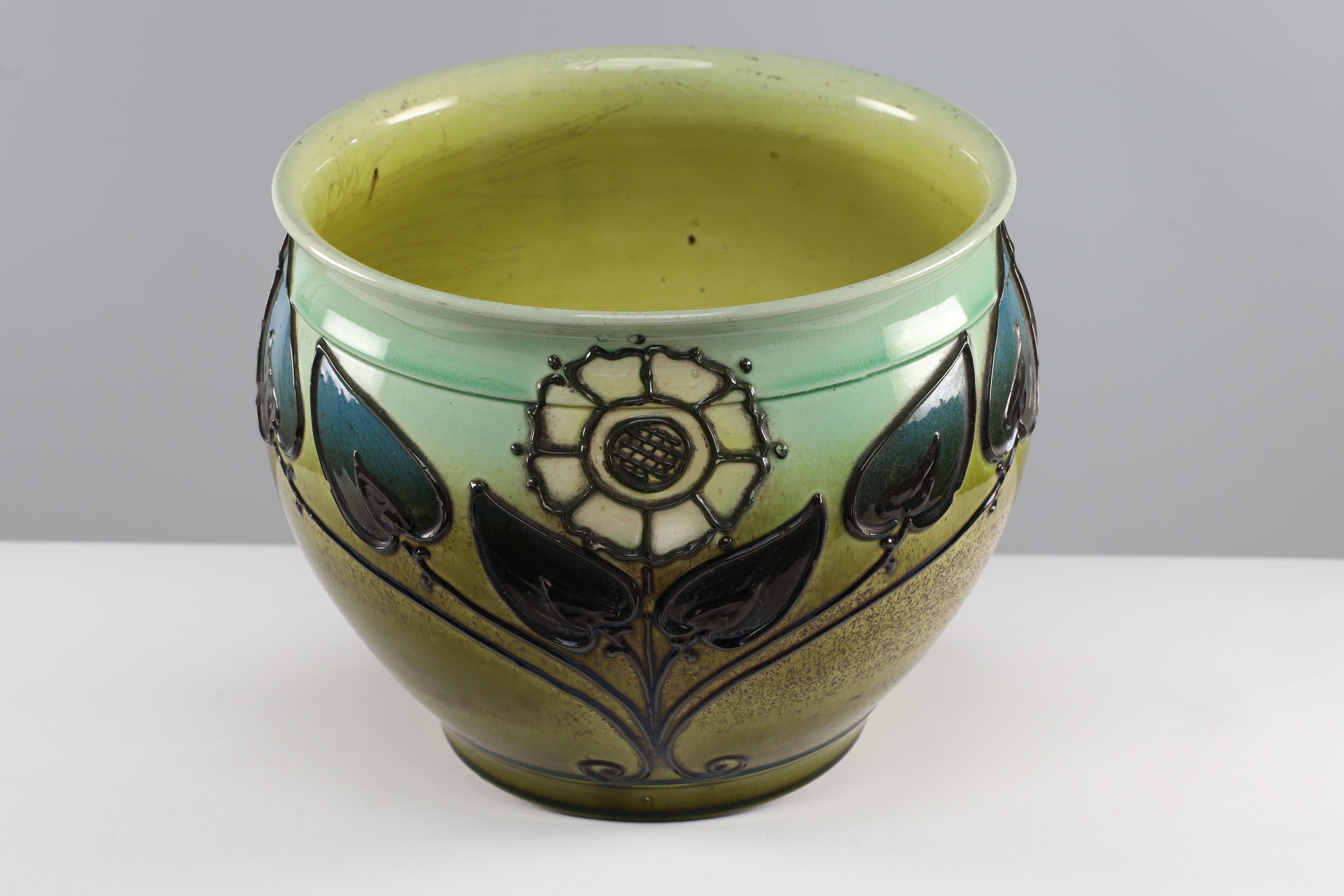 arts and crafts planter