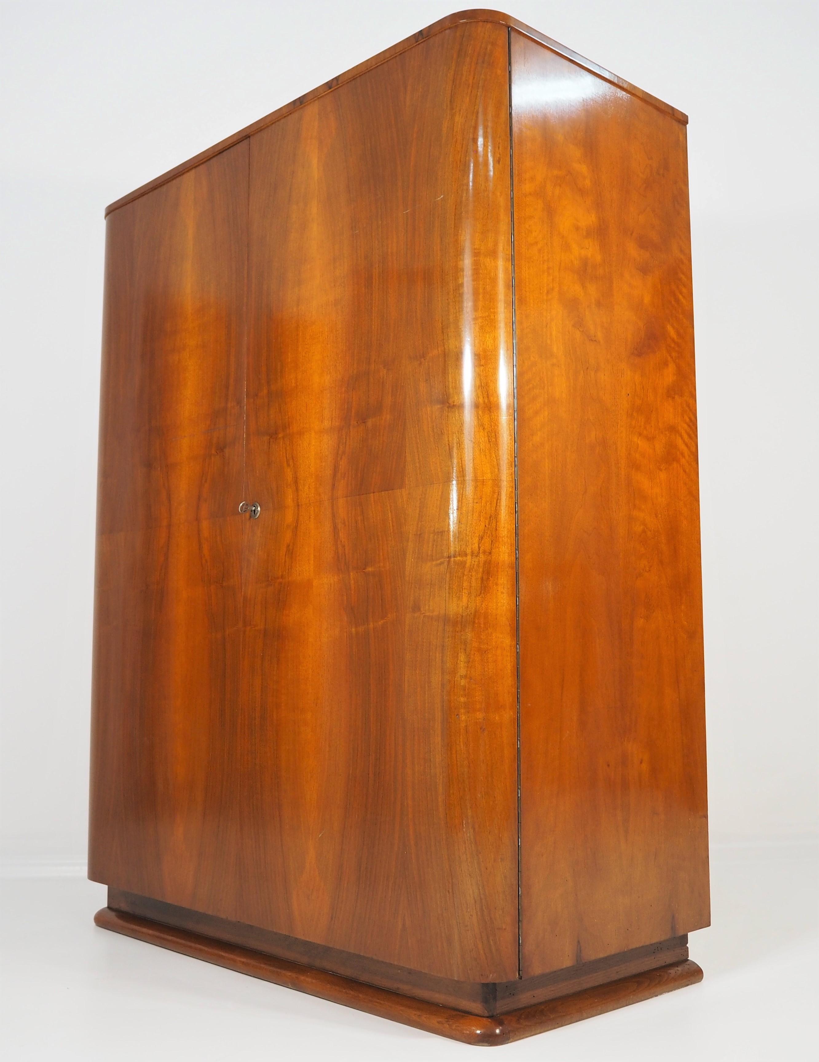 Garderobe von Jindřich Halabala für UP Závody, 1950er Jahre 2