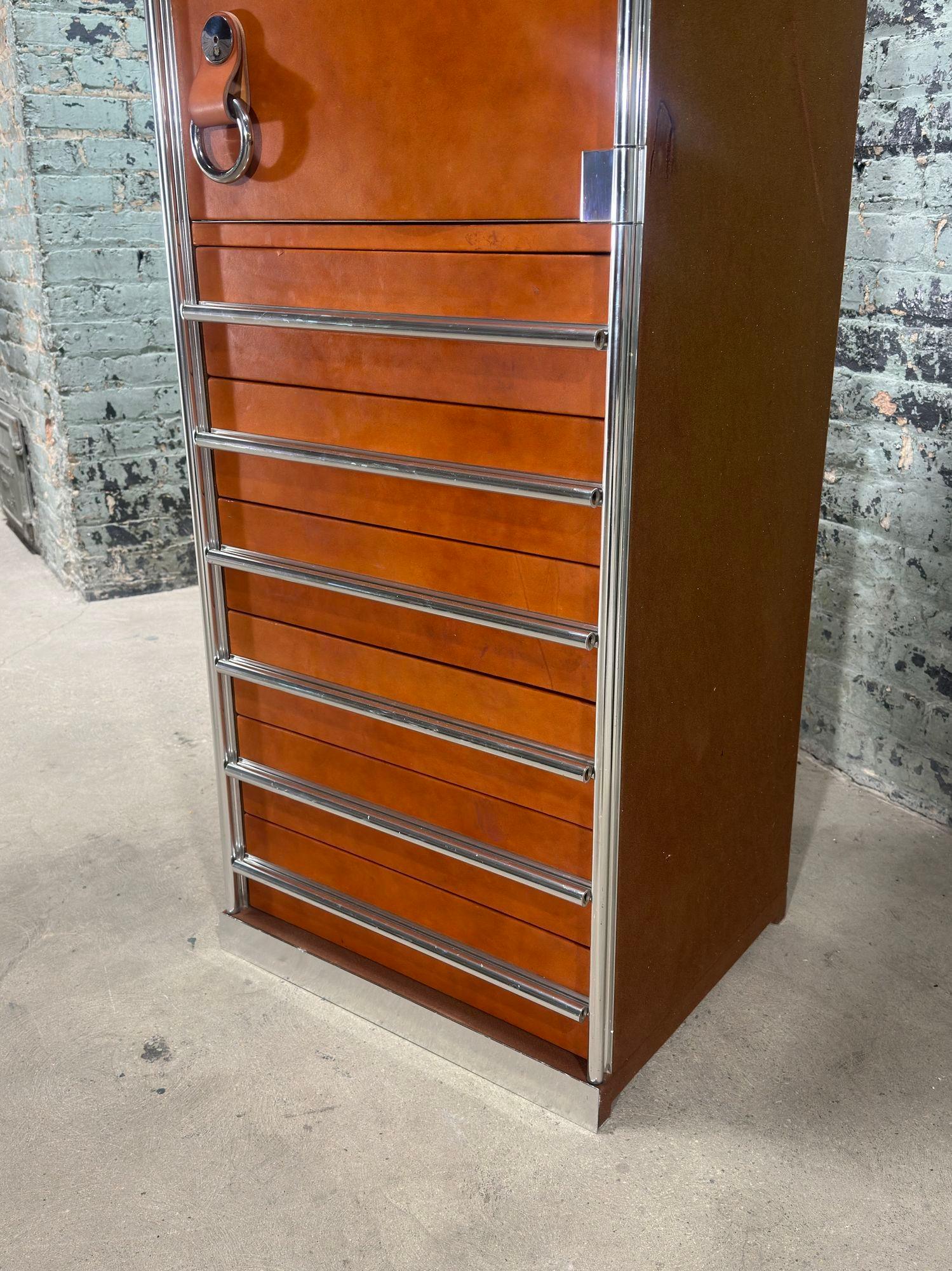 Leather Wardrobe Cabinet/Bar by Guido Faleschini for Mariani/Pace, Italy 1970 For Sale
