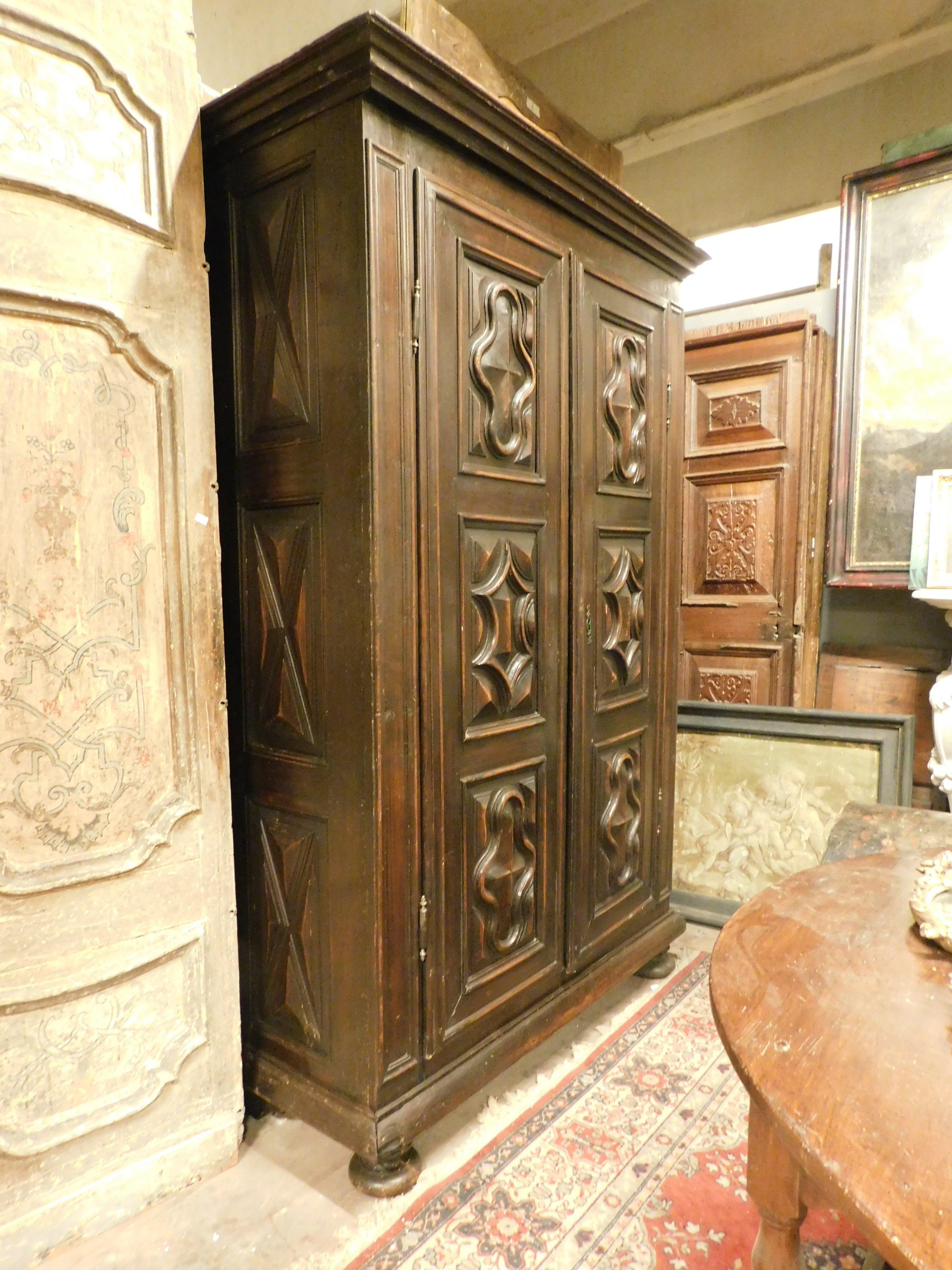 Hand-Carved Wardrobe in poplar wood, two doors with six diamond-carved panels, Italy For Sale