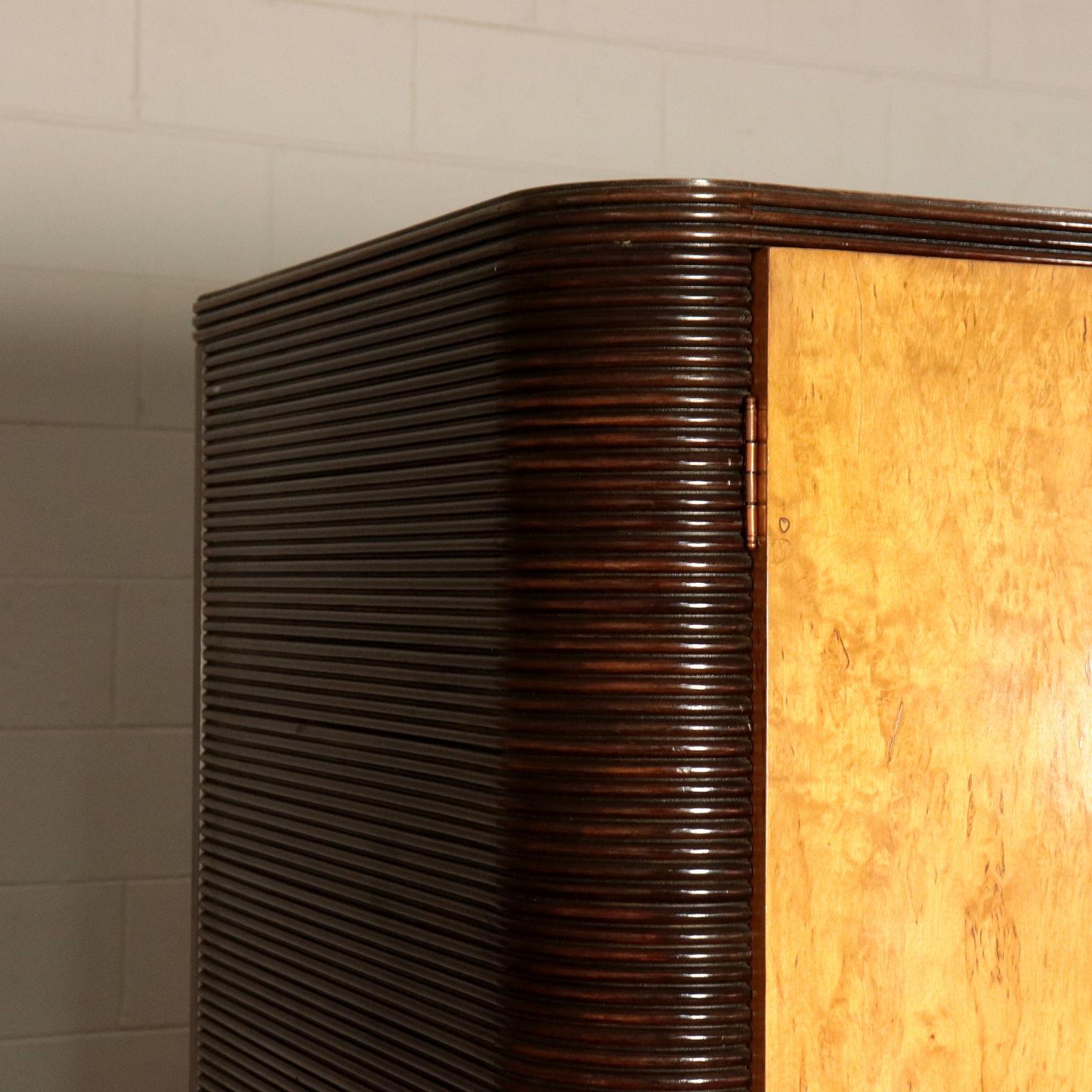 Mid-Century Modern Wardrobe of the 1930s-1940s