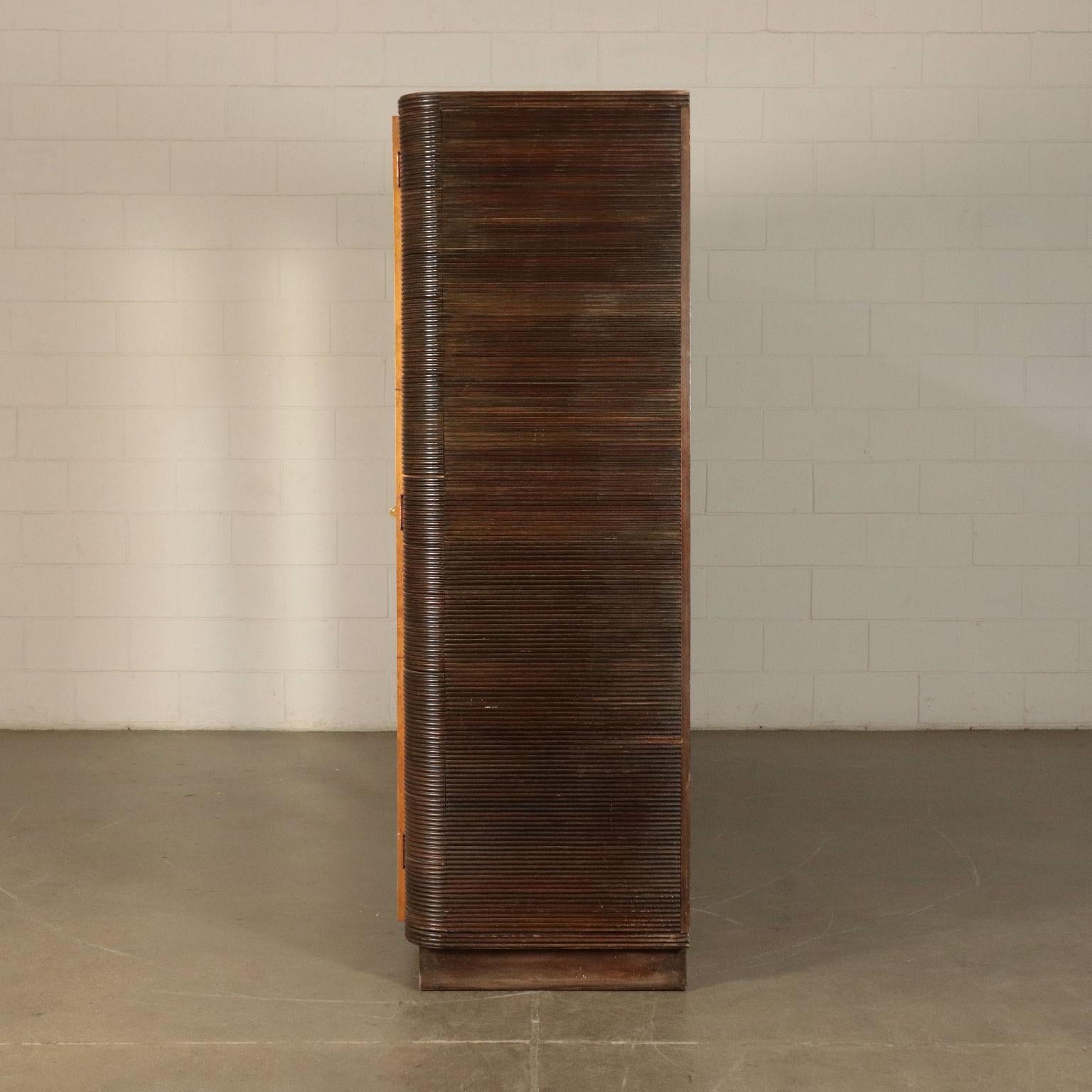 Veneer Wardrobe of the 1930s-1940s