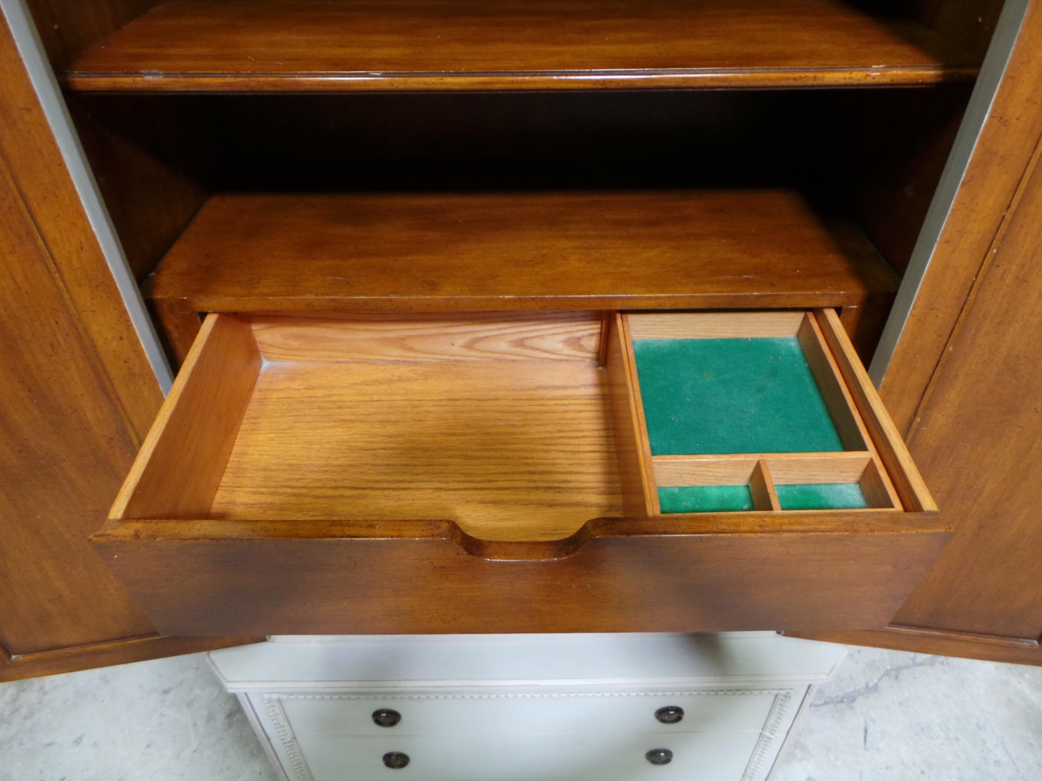 Garderobe Schwedisch Gustavianischer Stil 6