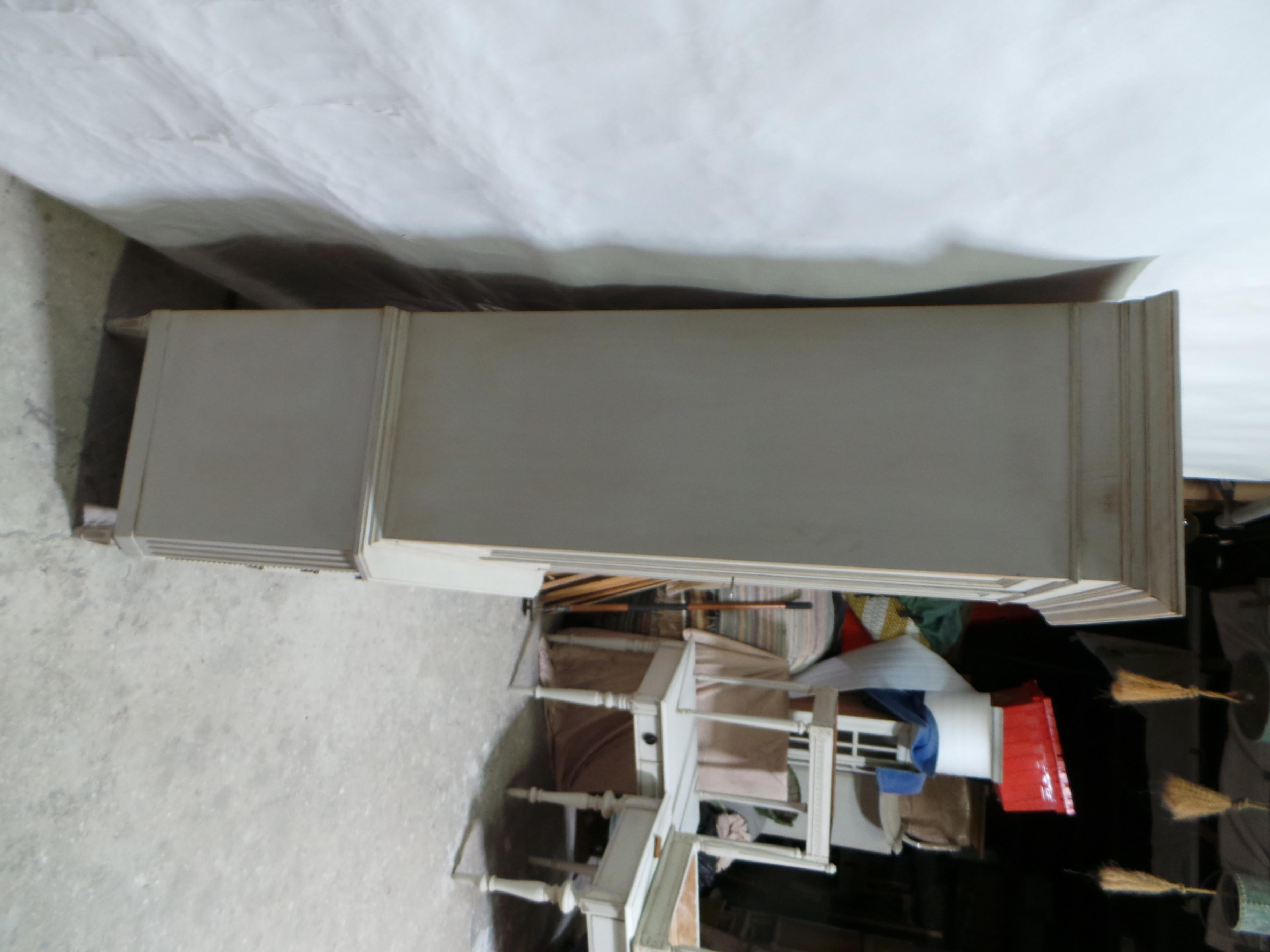 Garderobe Schwedisch Gustavianischer Stil 2