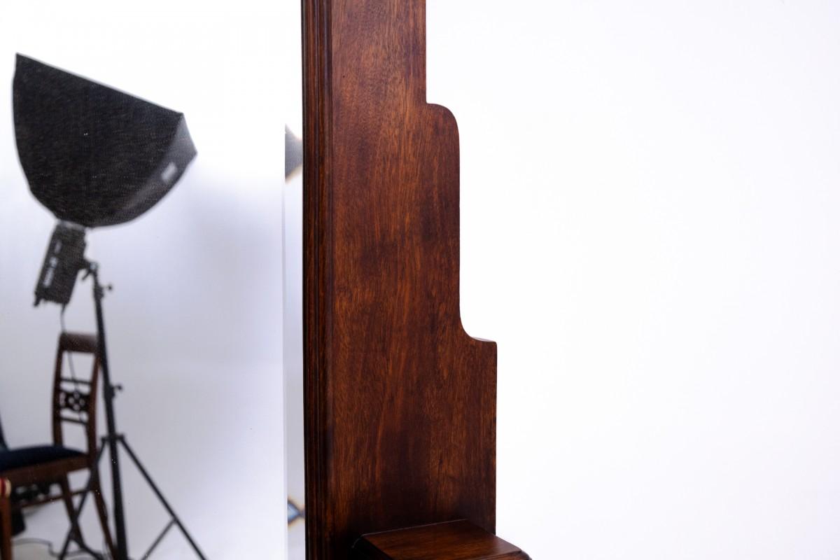 Kleiderschrank, Westeuropa, um 1920. (Unbekannt) im Angebot