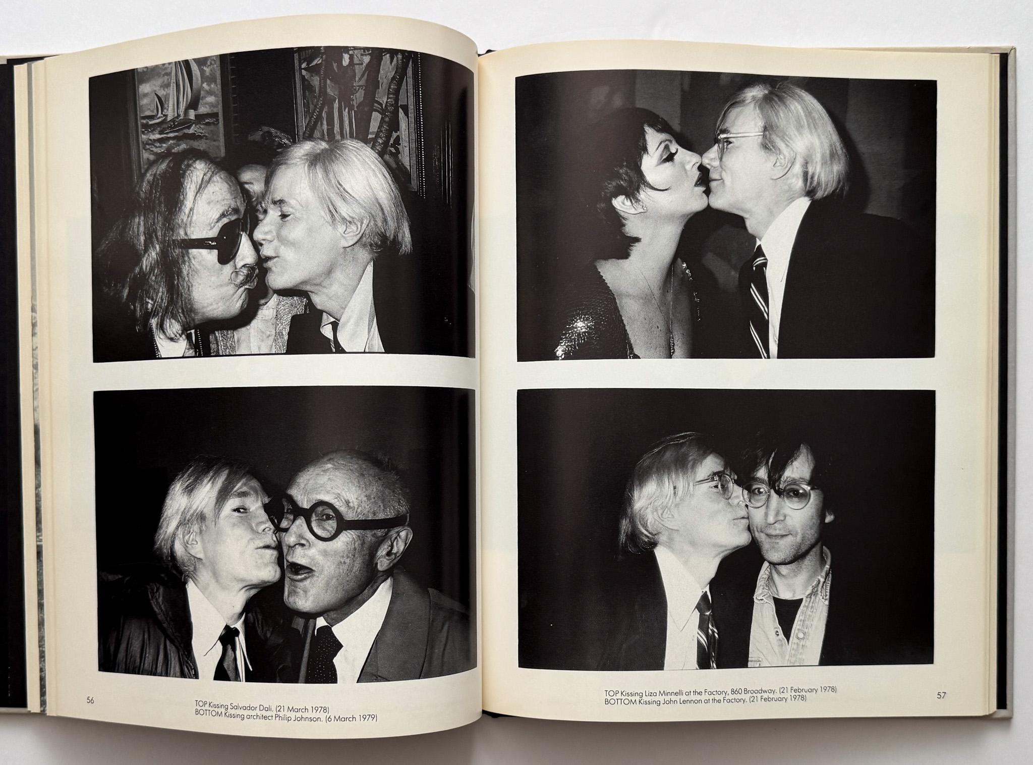 Warhol : A Personal Photographic Memoir (avec un dessin de Christopher Makos) en vente 1