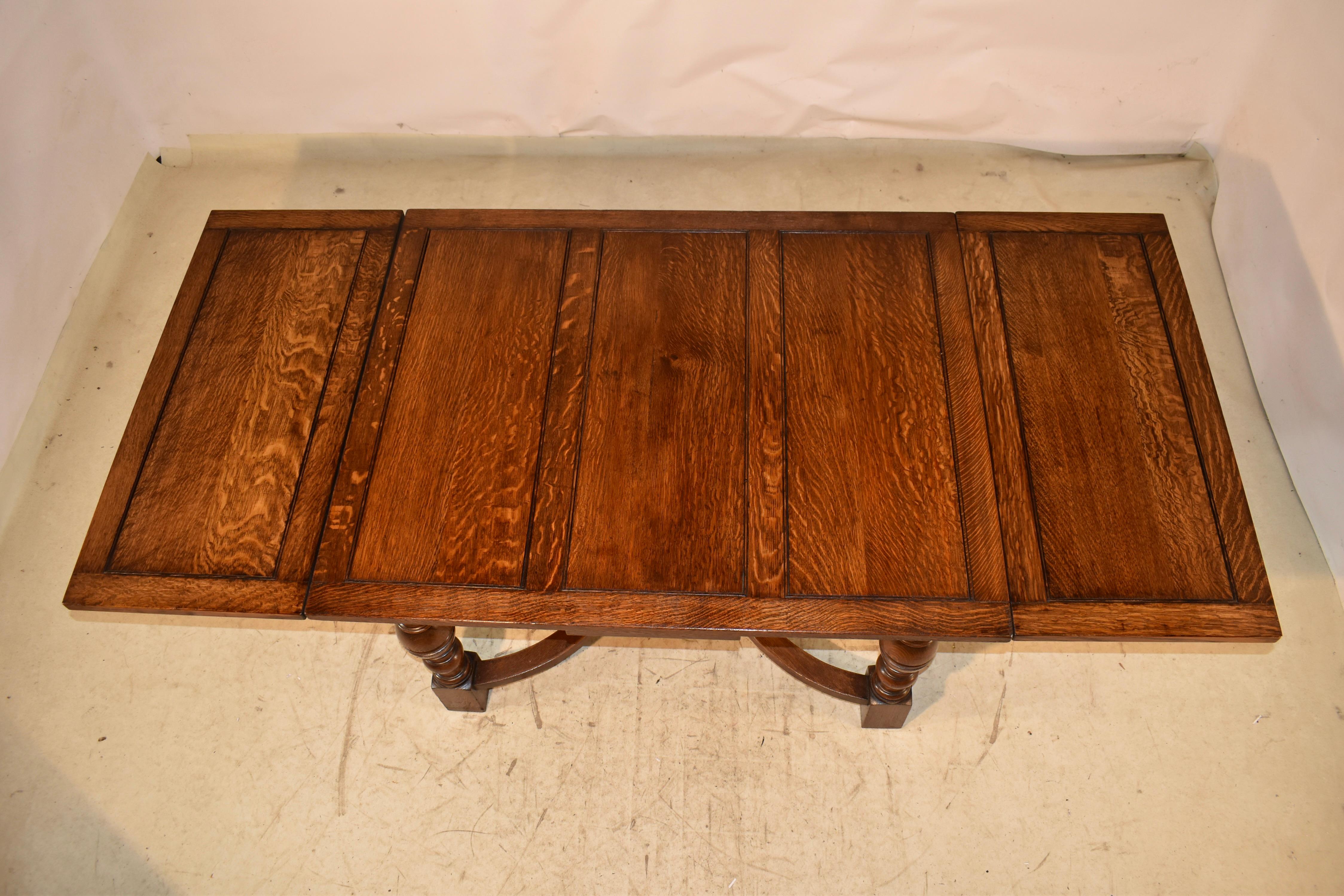 Waring and Gillow Signierter getäfelter Tisch mit Schublade, CIRCA 1920 im Angebot 4