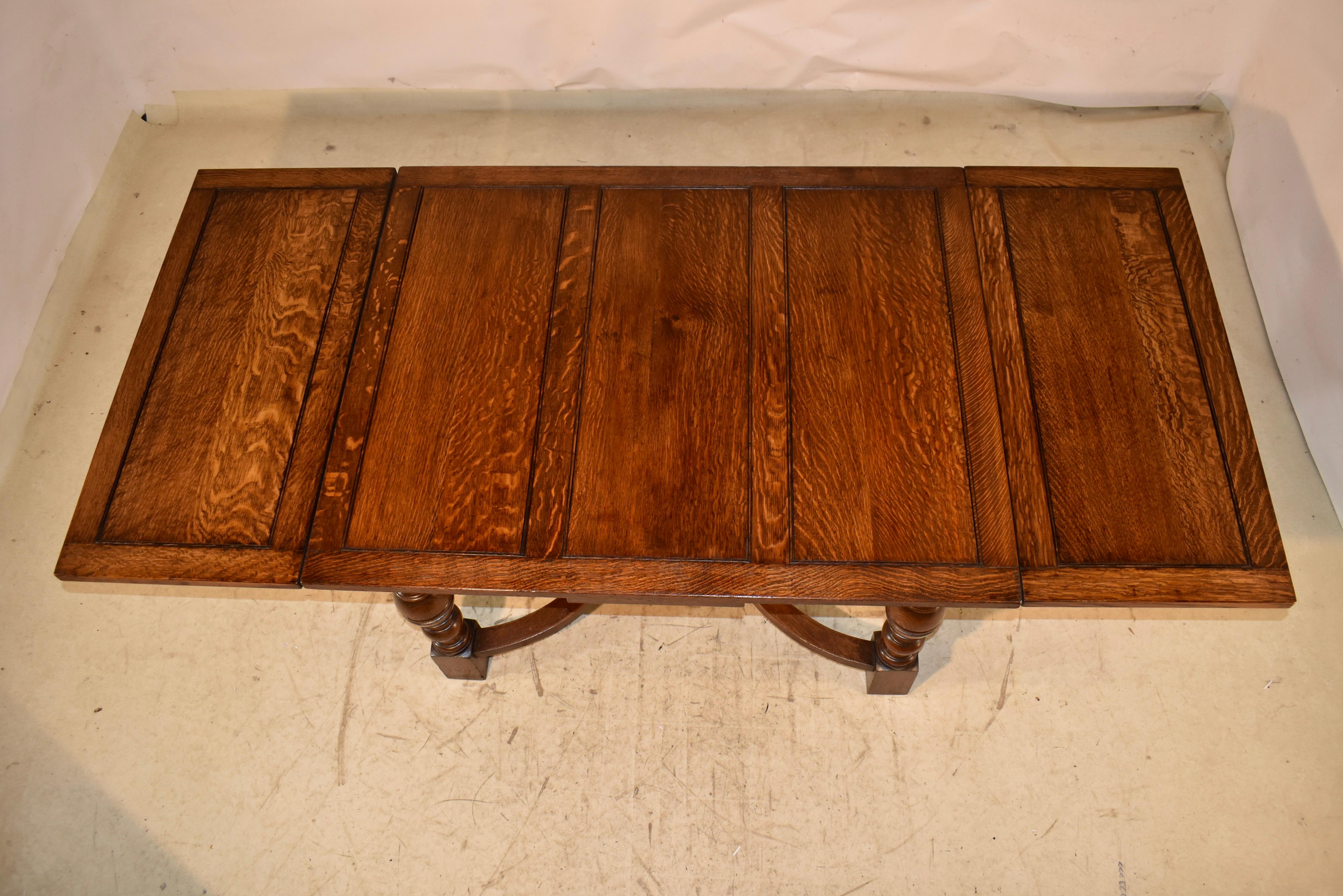 Waring and Gillow Signierter getäfelter Tisch mit Schublade, CIRCA 1920 im Angebot 5