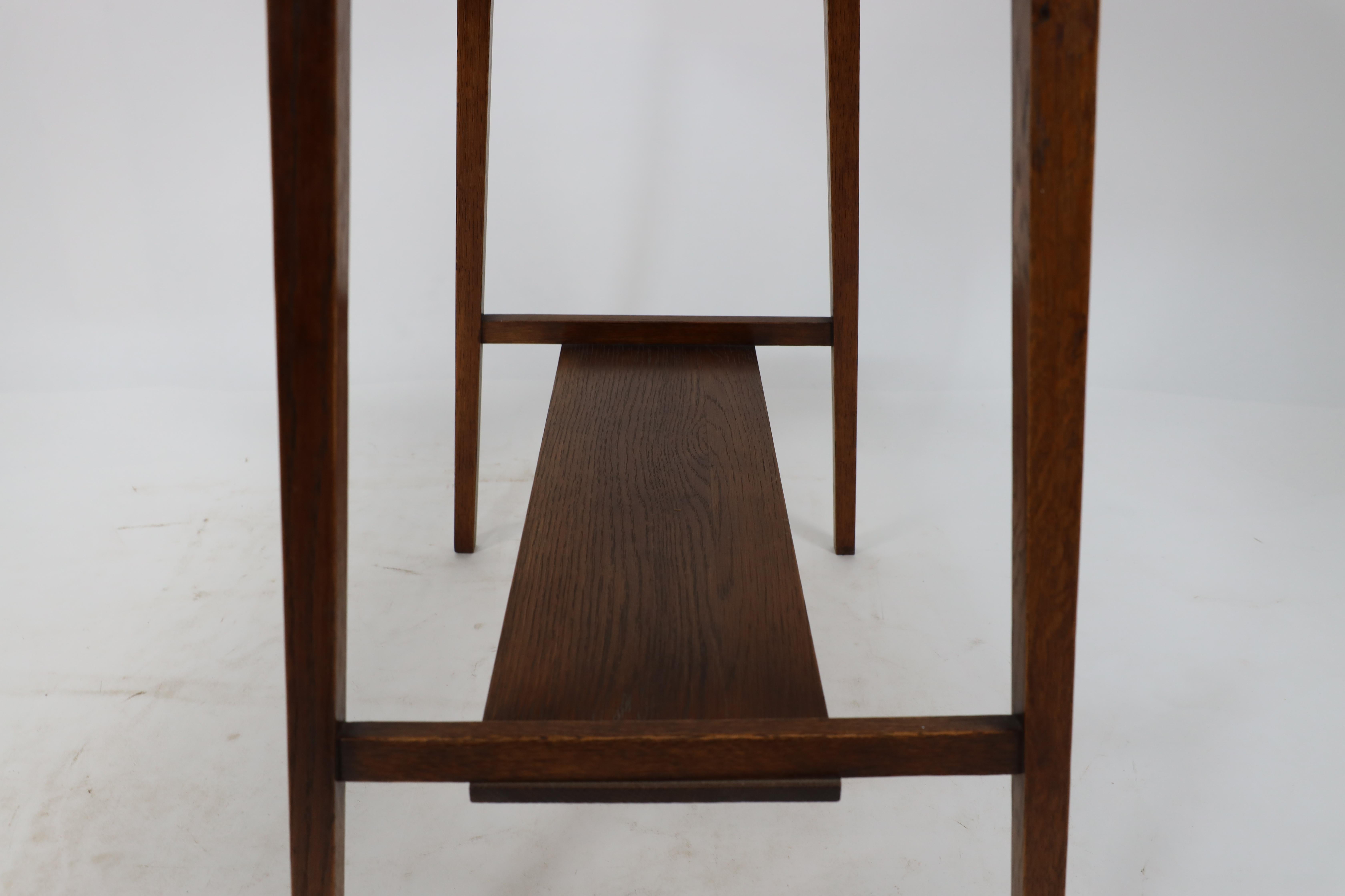 Waring & Gillow. Ein Paar Beistelltische aus Eiche im Glasgow-Stil (Arts and Crafts) im Angebot 14