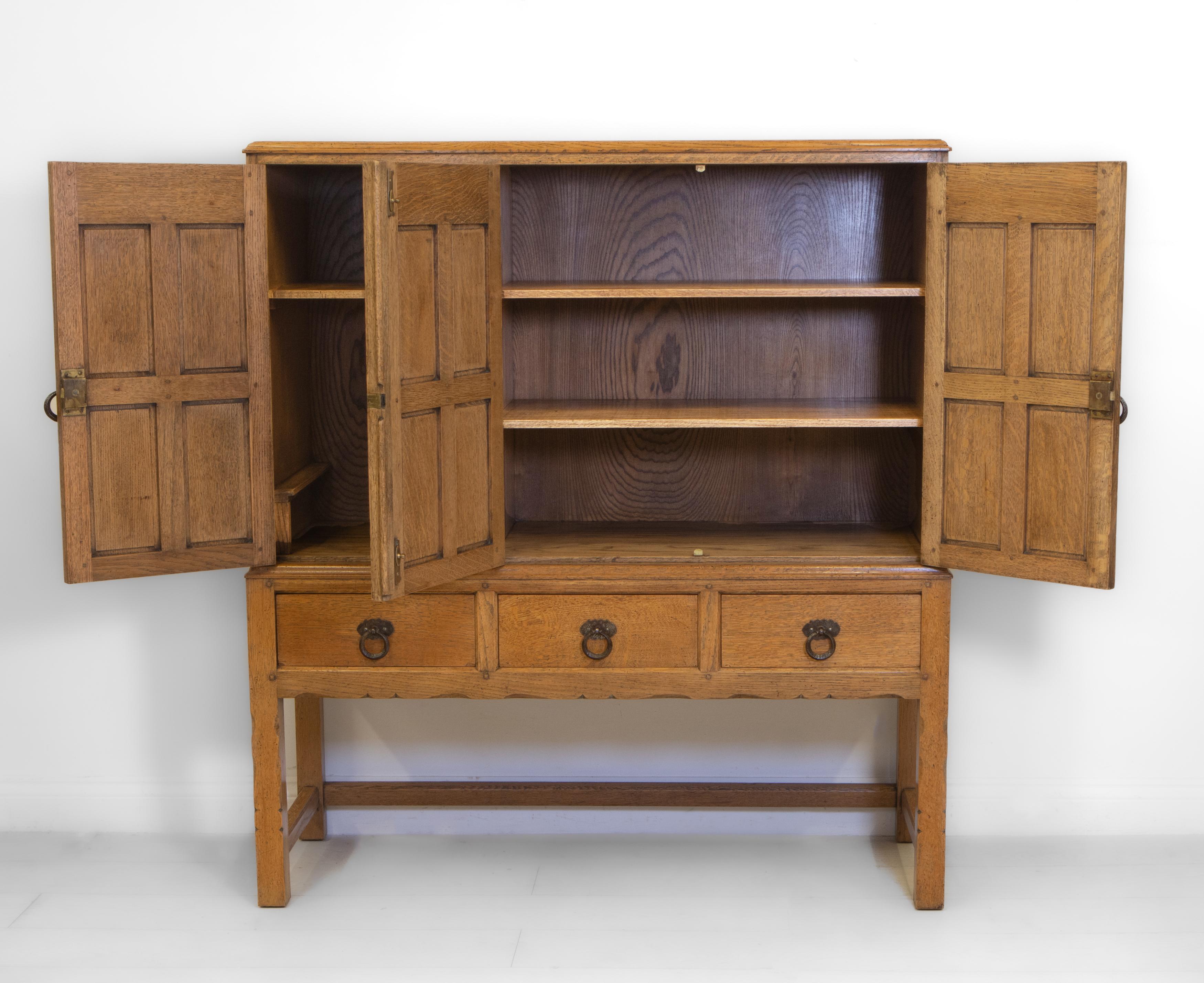 Waring & Gillow Oak Cotswold School Manner Arts And Crafts Cabinet Circa 1920 1