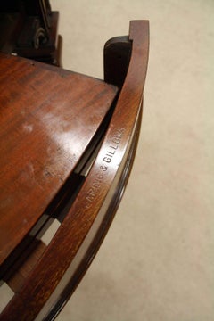 Waring & Gillows Mahogany Circular Dining Table