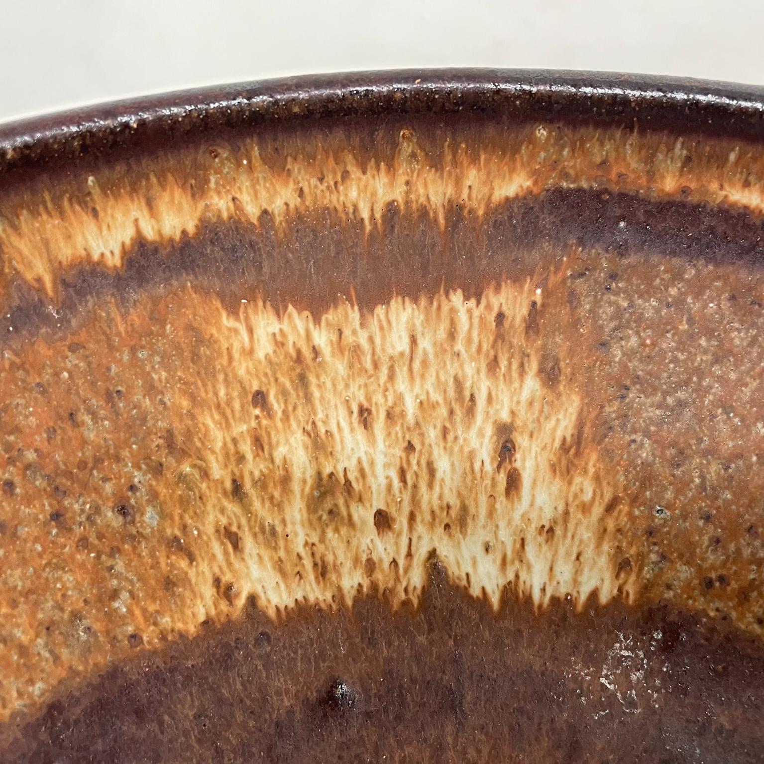 Late 20th Century 1977 Speckled Art Pottery Bowl Signed Rucker For Sale