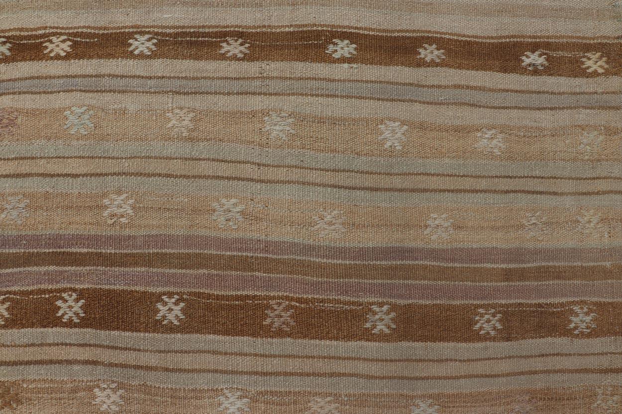 Runner Kilim turco vintage a strisce beige e marroni dai toni caldi 3'2 x 9'8 in vendita 3