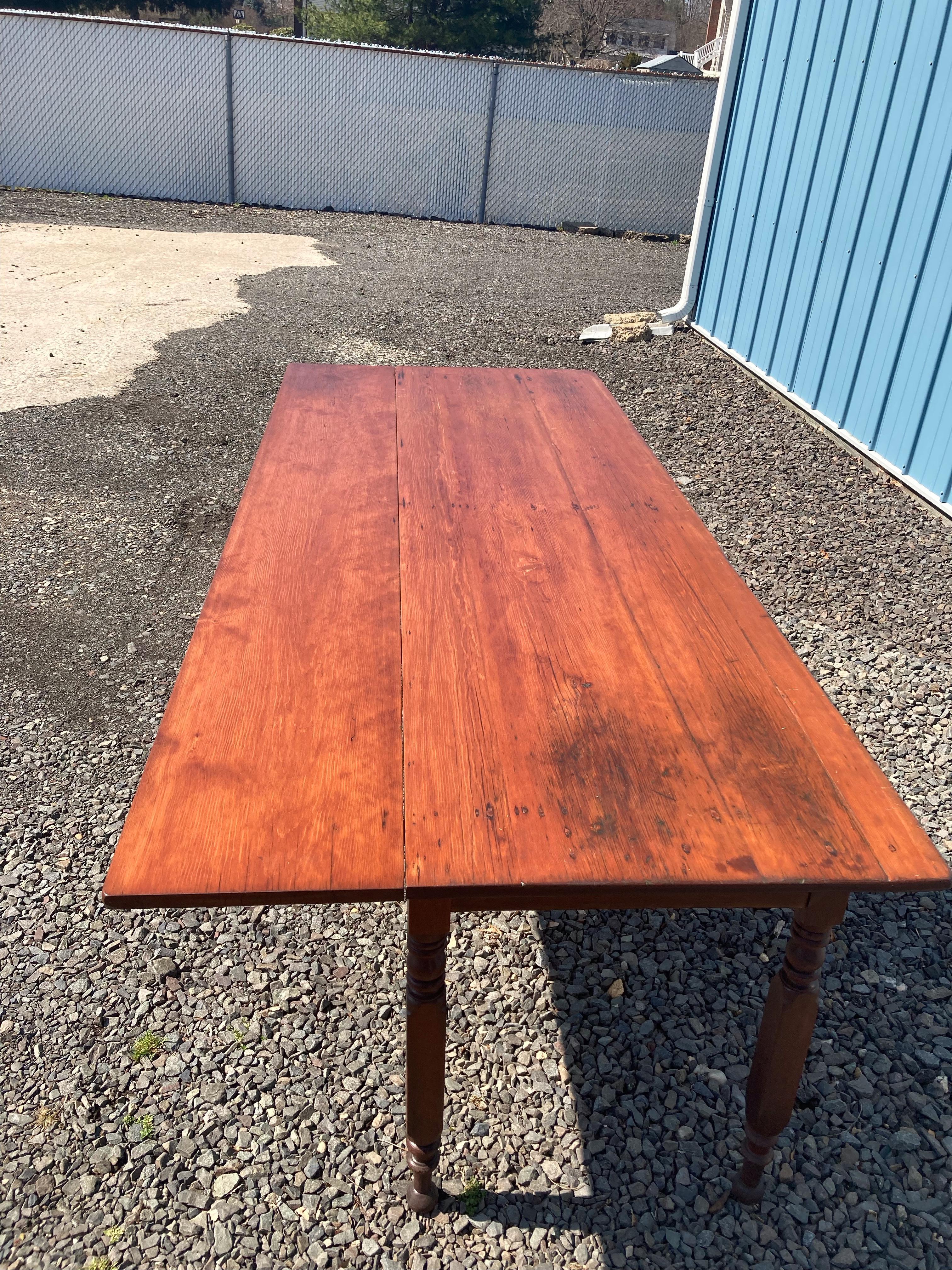 Maple Warm & Welcoming Large 19th Century Pine Harvest Table For Sale