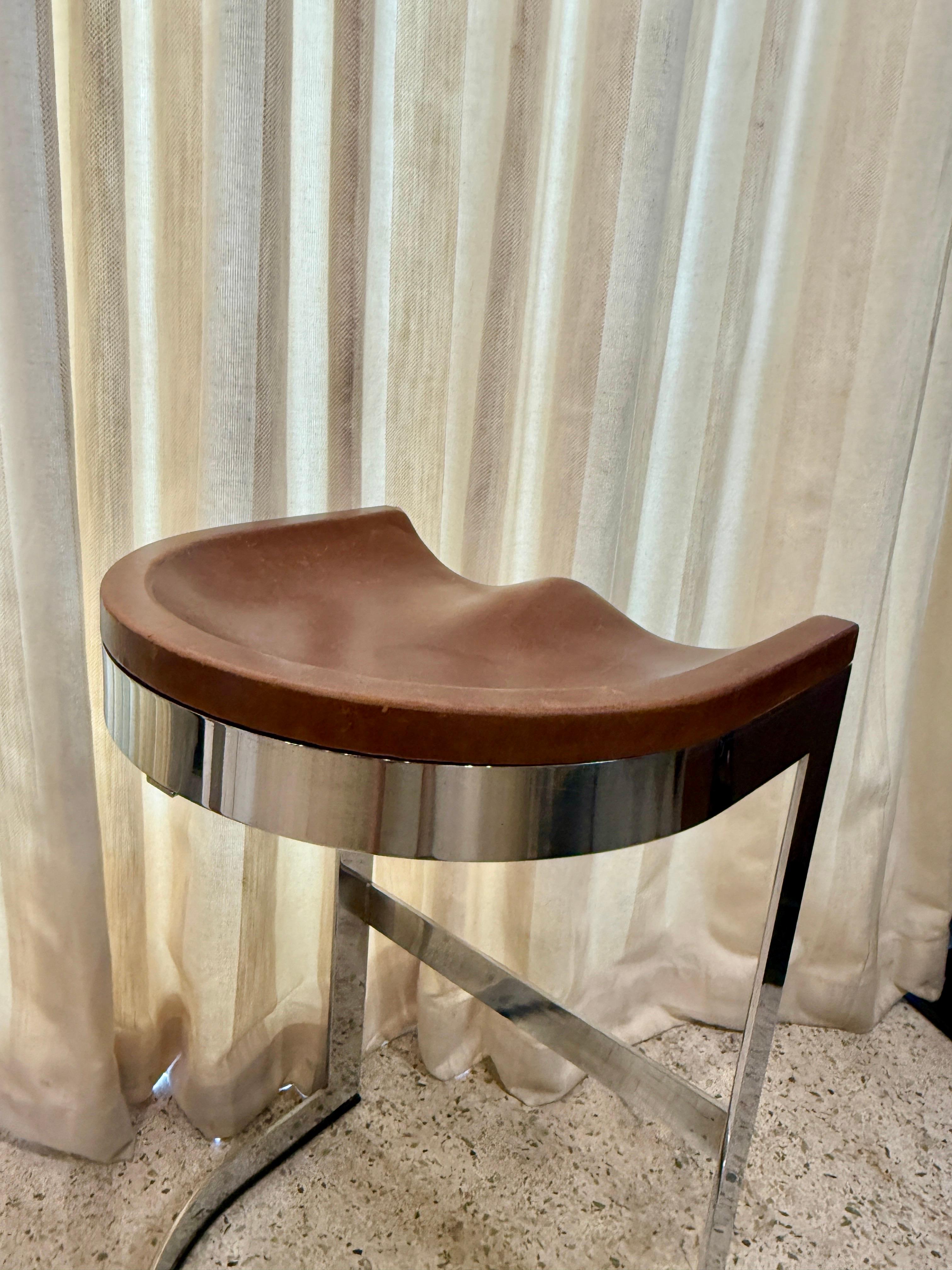 Warren Bacon Leather Seat & Chrome Cantilever Bar Stools - Set of Three (3) For Sale 5