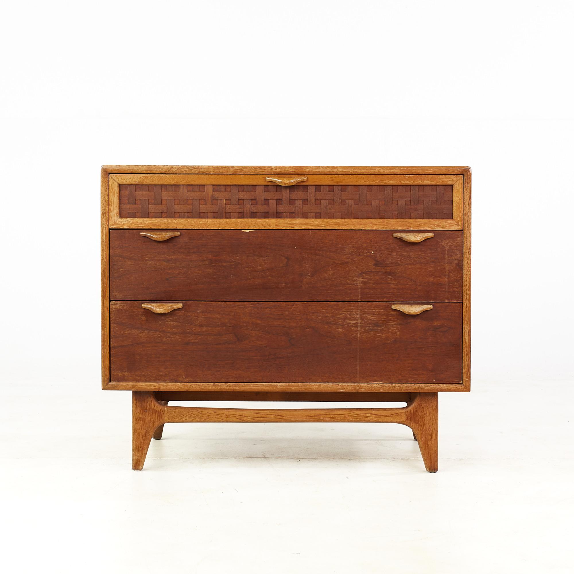 Warren Church for Lane Perception mid century walnut single nightstand

This nightstand measures: 36 wide x 19 deep x 30 inches high

All pieces of furniture can be had in what we call restored vintage condition. That means the piece is restored