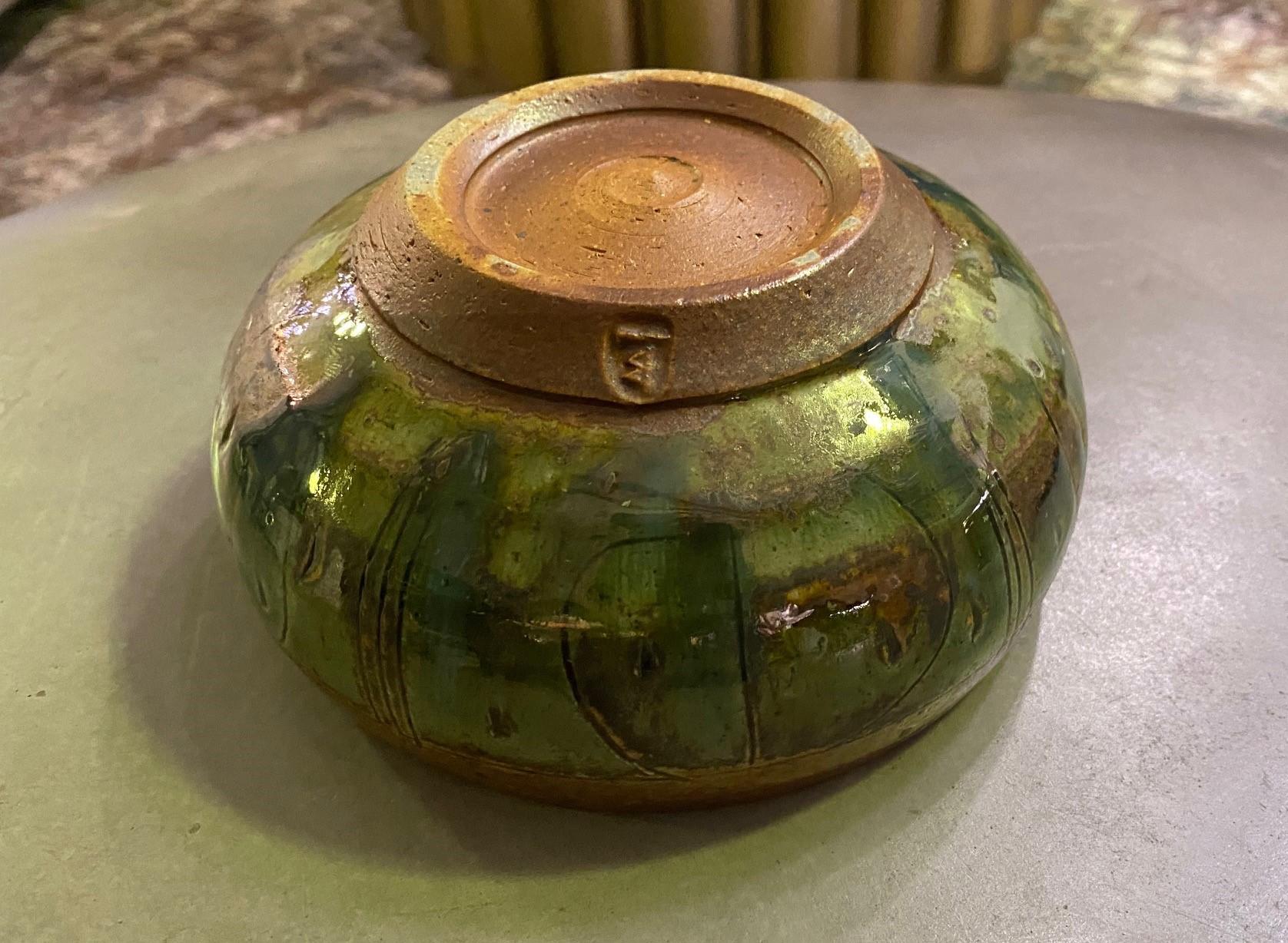 Stoneware Mid-Century Modern Studio Pottery Ceramic Bowl in the Manner of Warren MacKenzie