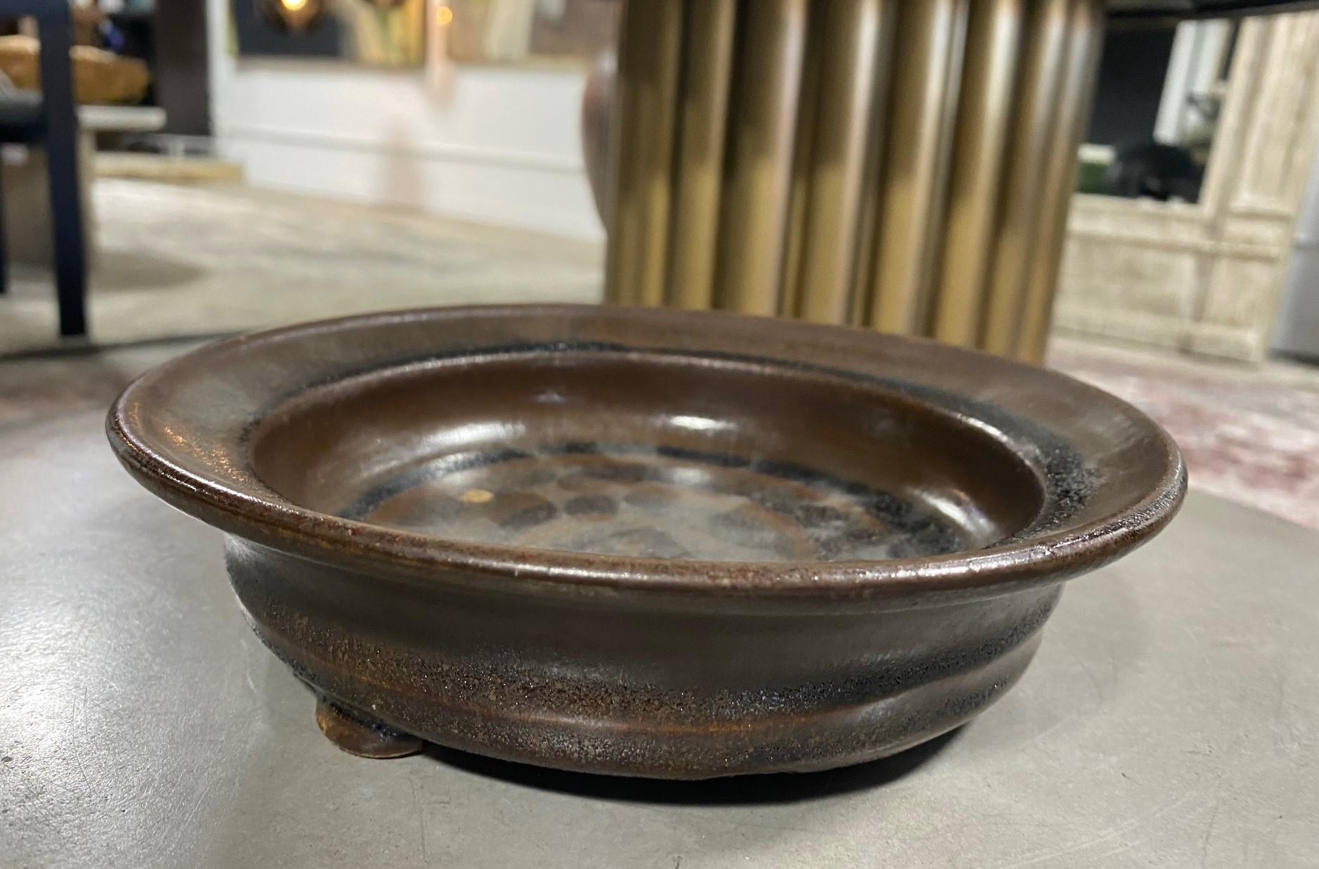 Modern Warren MacKenzie Signed Studio Pottery Ceramic Tenmoku Glazed Footed Bowl For Sale