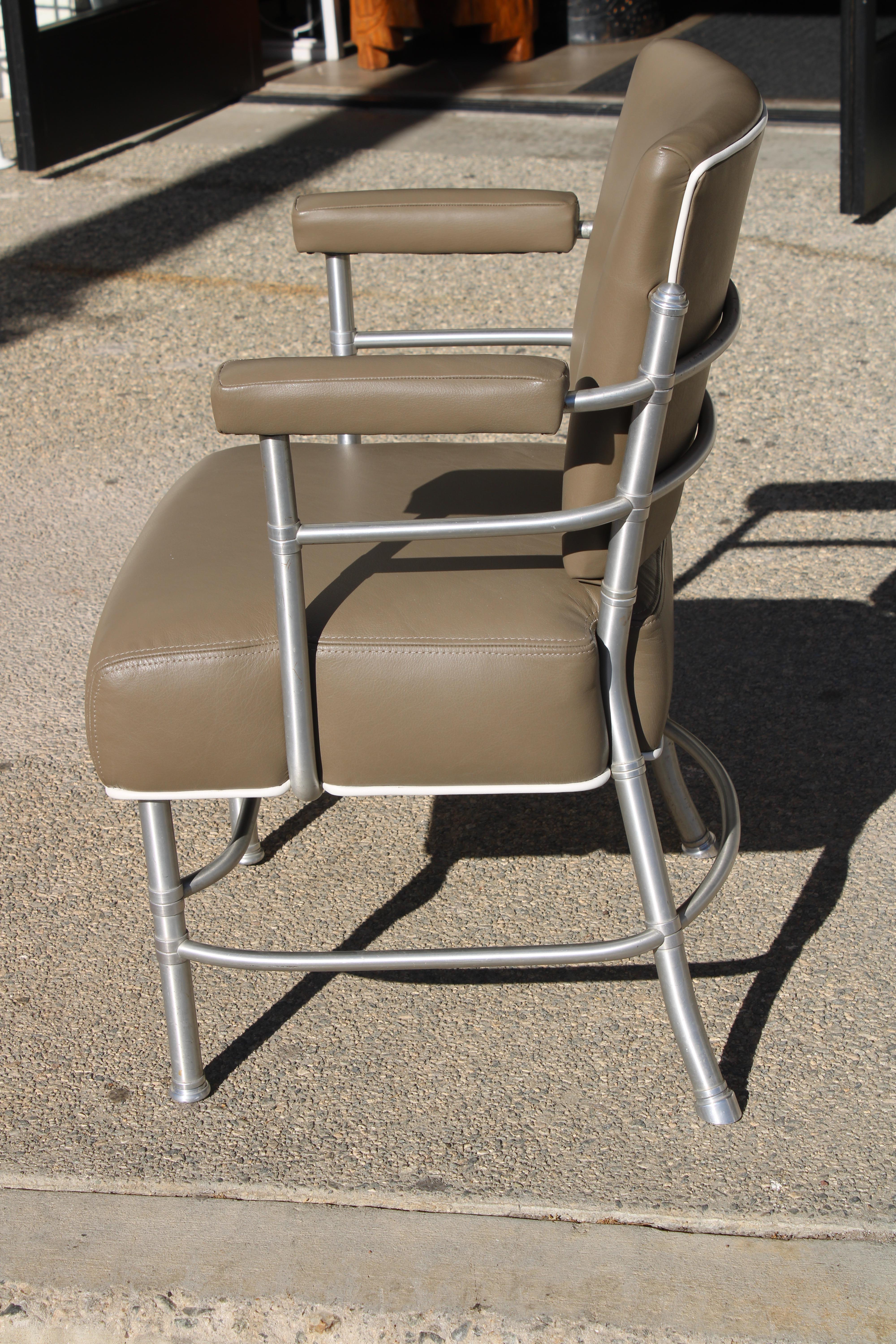 Mid-Century Modern Warren McArthur Chair