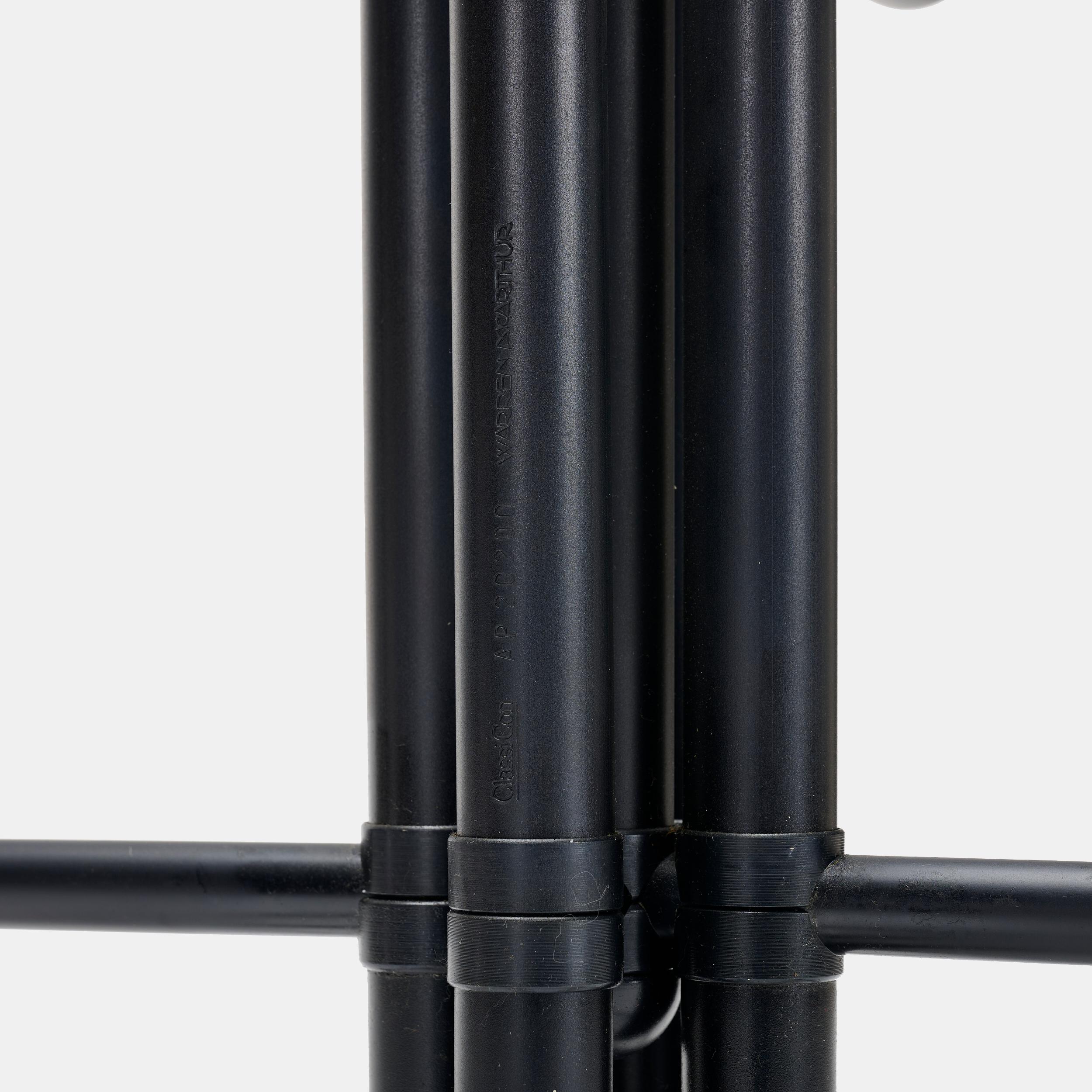 XXIe siècle et contemporain Warren McArthur commercial display rack for hats & coats for Established & Sons en vente