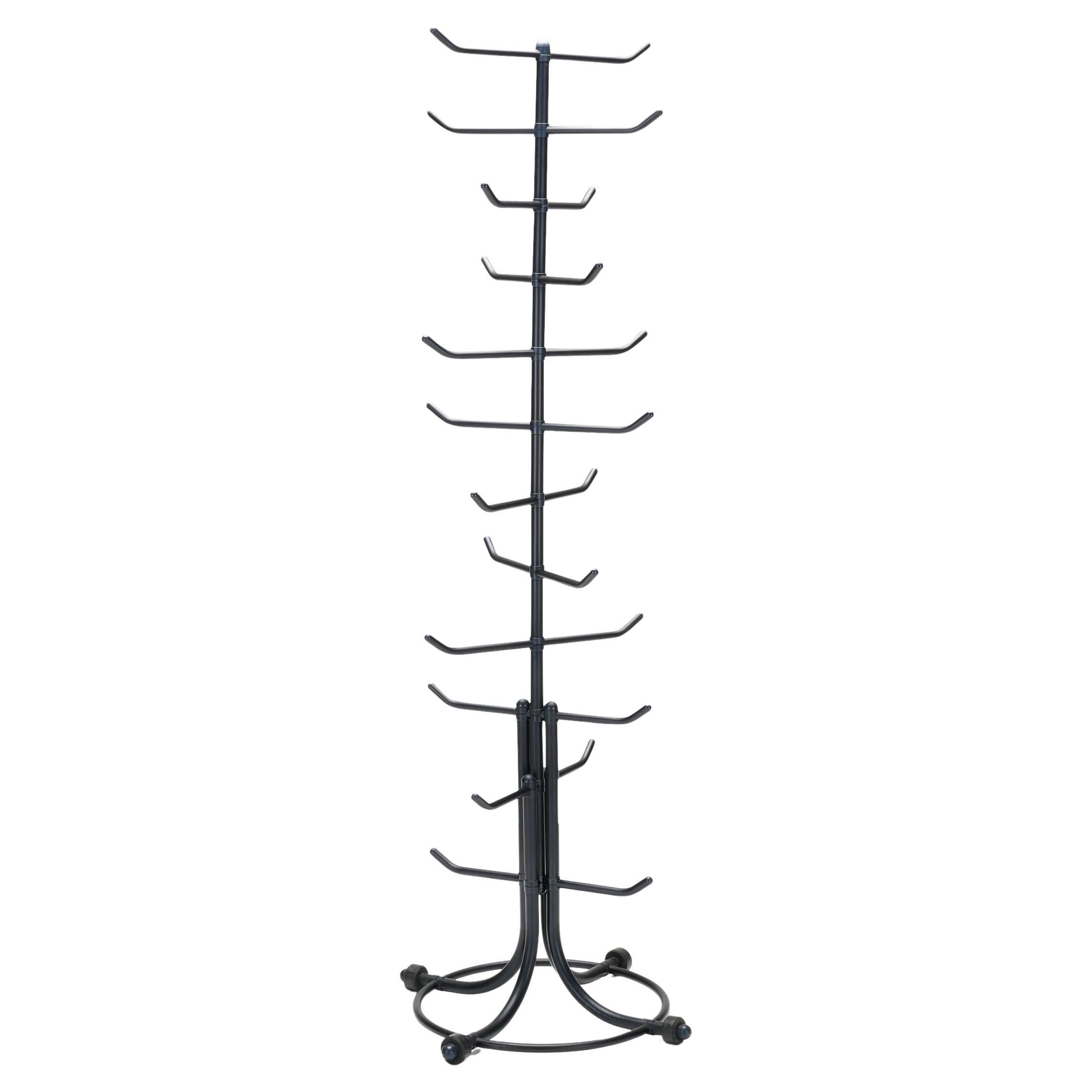 Warren McArthur commercial display rack for hats 
coats for Established 
Sons en vente