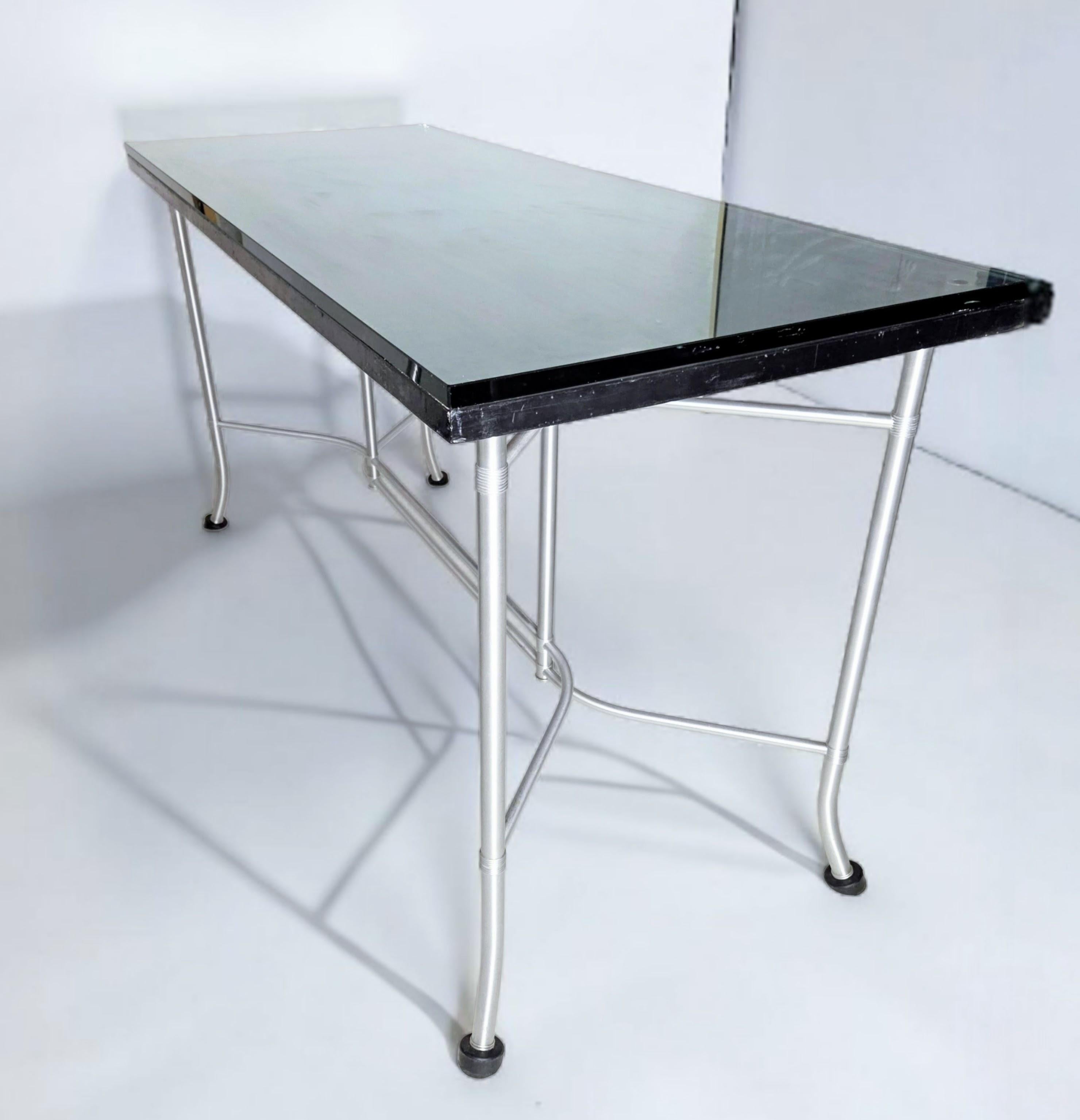 20ième siècle Warren McArthur Table d'exposition de magasin de consoeurs commandée sur mesure Rome, NY 1935 en vente