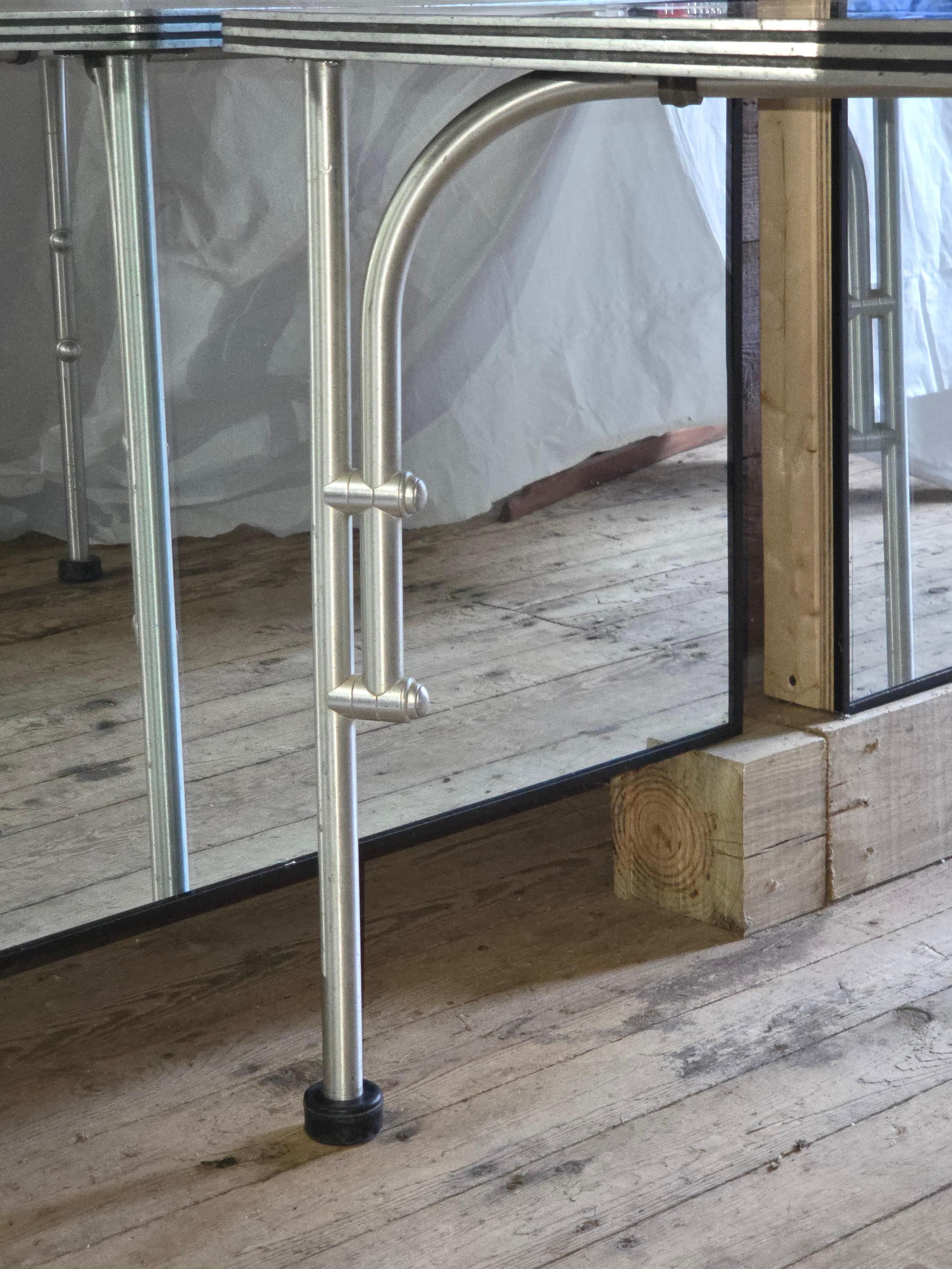 Table de salle à manger Warren McArthur 42