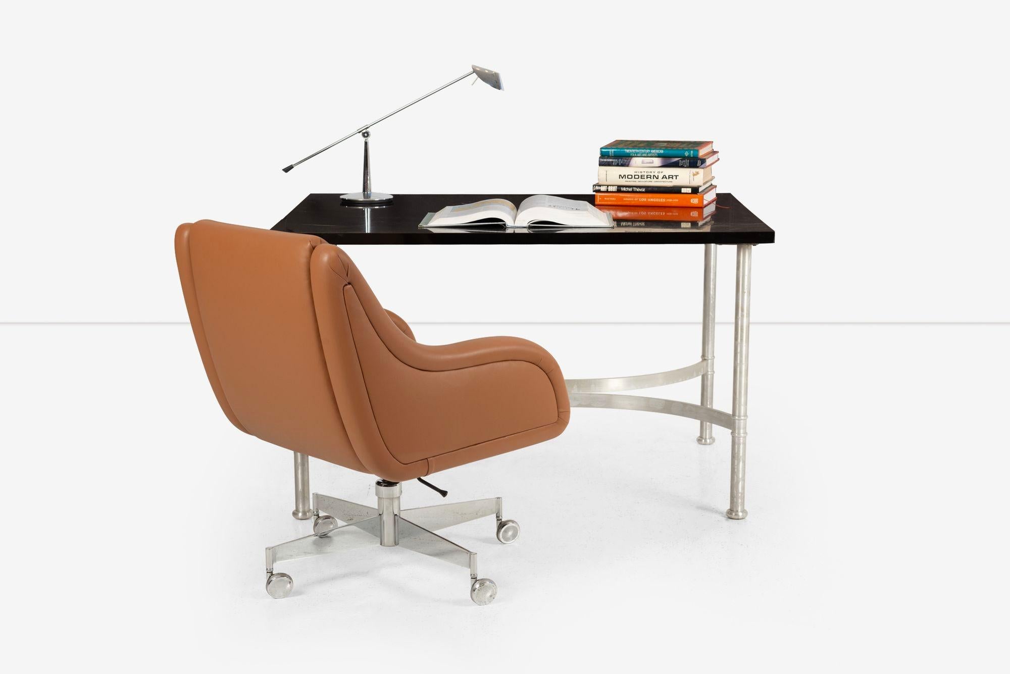 Warren McArthur for Warren McArthur Corporation Table or Desk from the Virginia State Library, Richmond V.A.
Aluminum base, wood top with laminate surface
Dimensions:
30¼