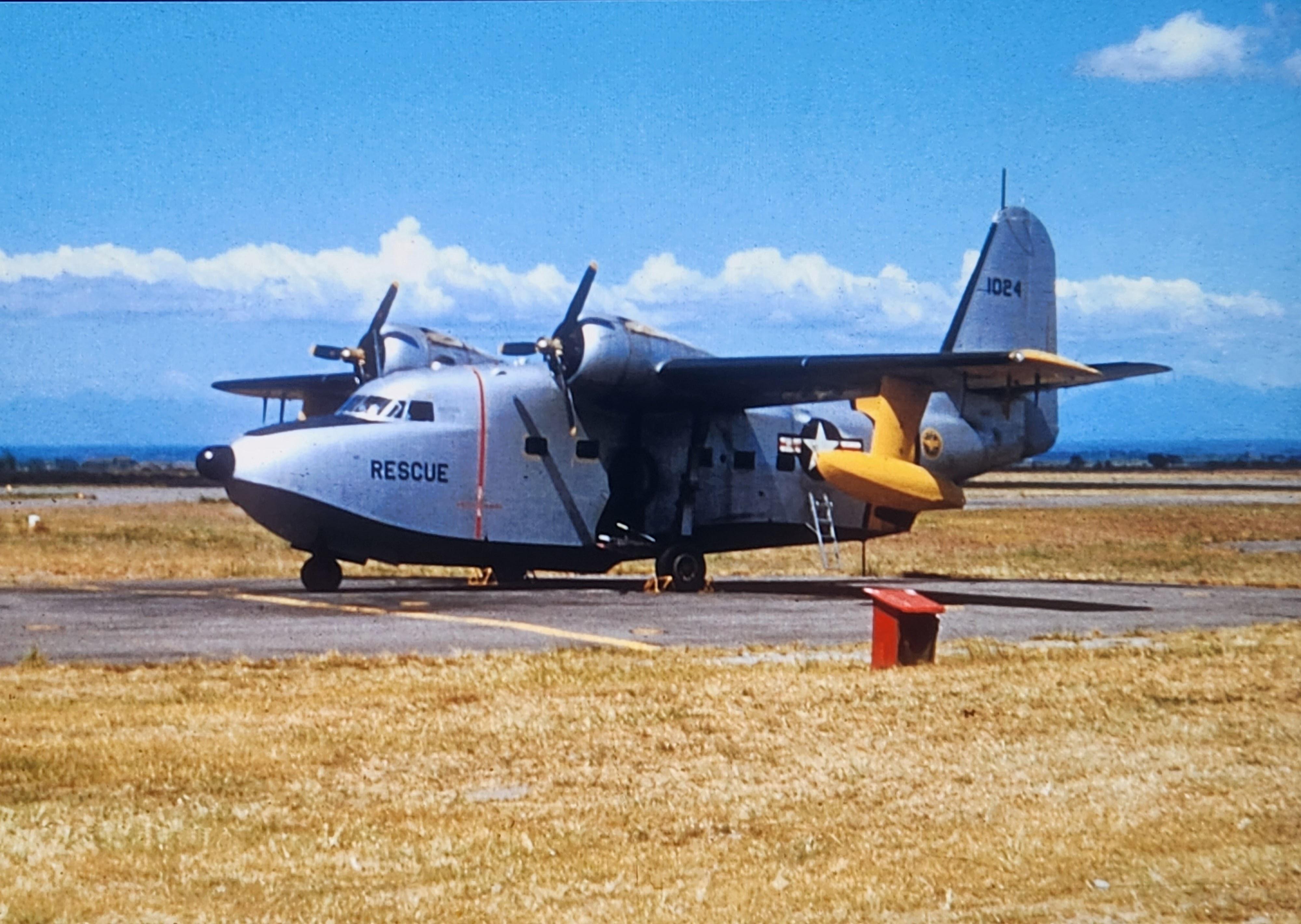 Warren McArthur Modifizierter drehbarer Hocker Flugzeugsitz 1947/2024 im Angebot 7