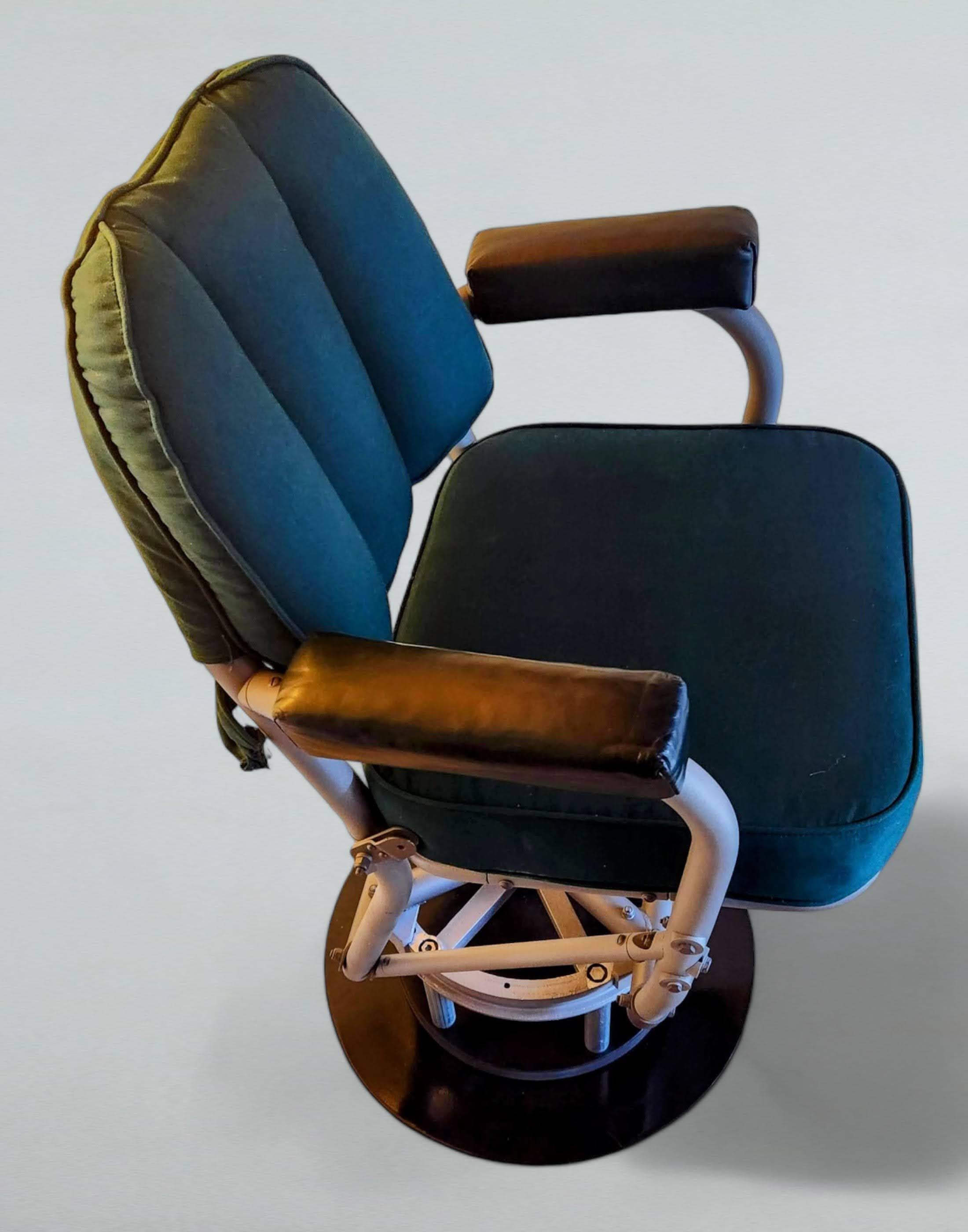 Warren McArthur Taburete giratorio modificado Asiento de avión 1947/2024 Industrial en venta