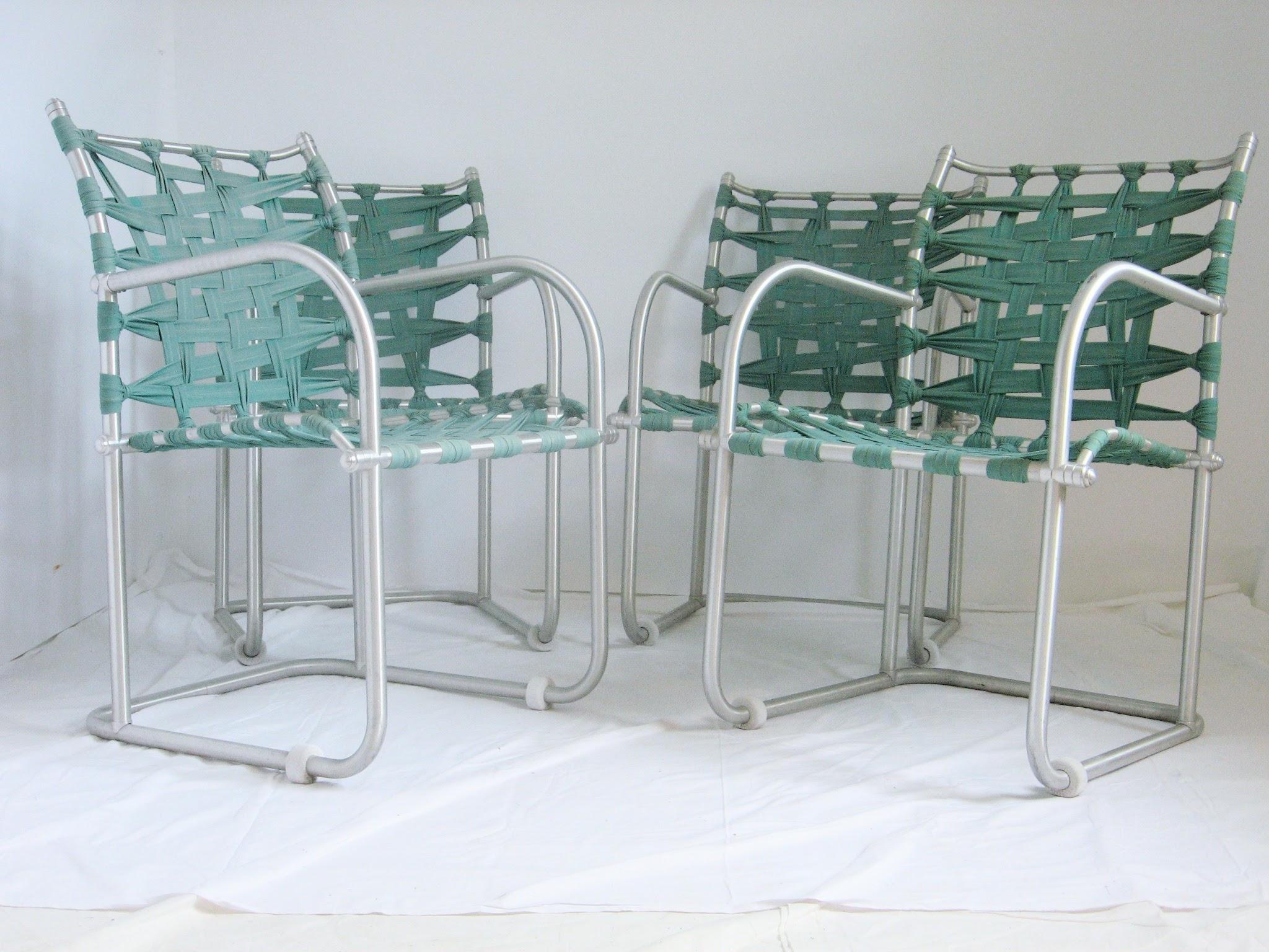 Warren McArthur Satz von vier Webbed-Loungesesseln im Stil Nr. 612, um 1938 (Art déco) im Angebot