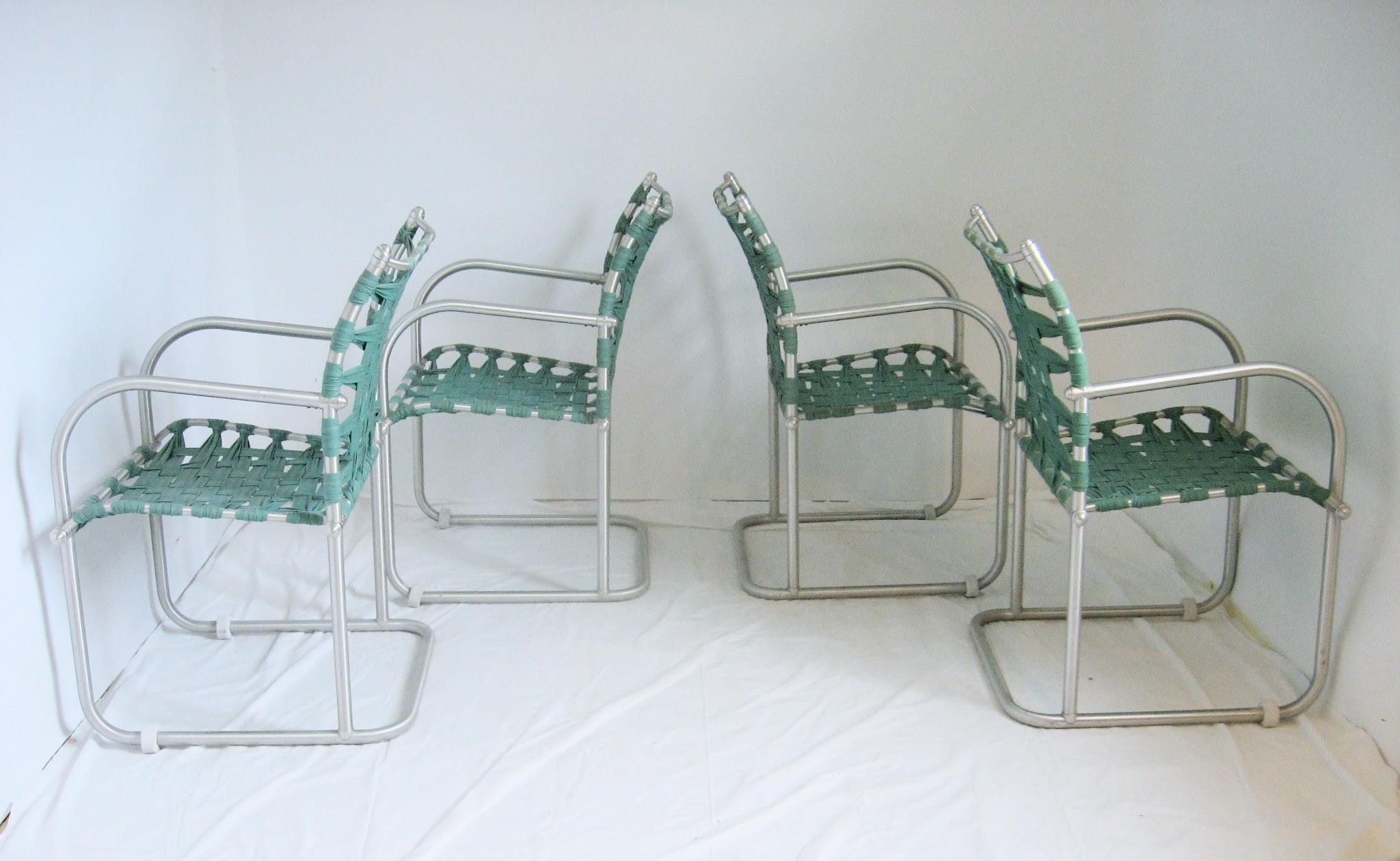 Warren McArthur Satz von vier Webbed-Loungesesseln im Stil Nr. 612, um 1938 im Zustand „Gut“ im Angebot in Camden, ME
