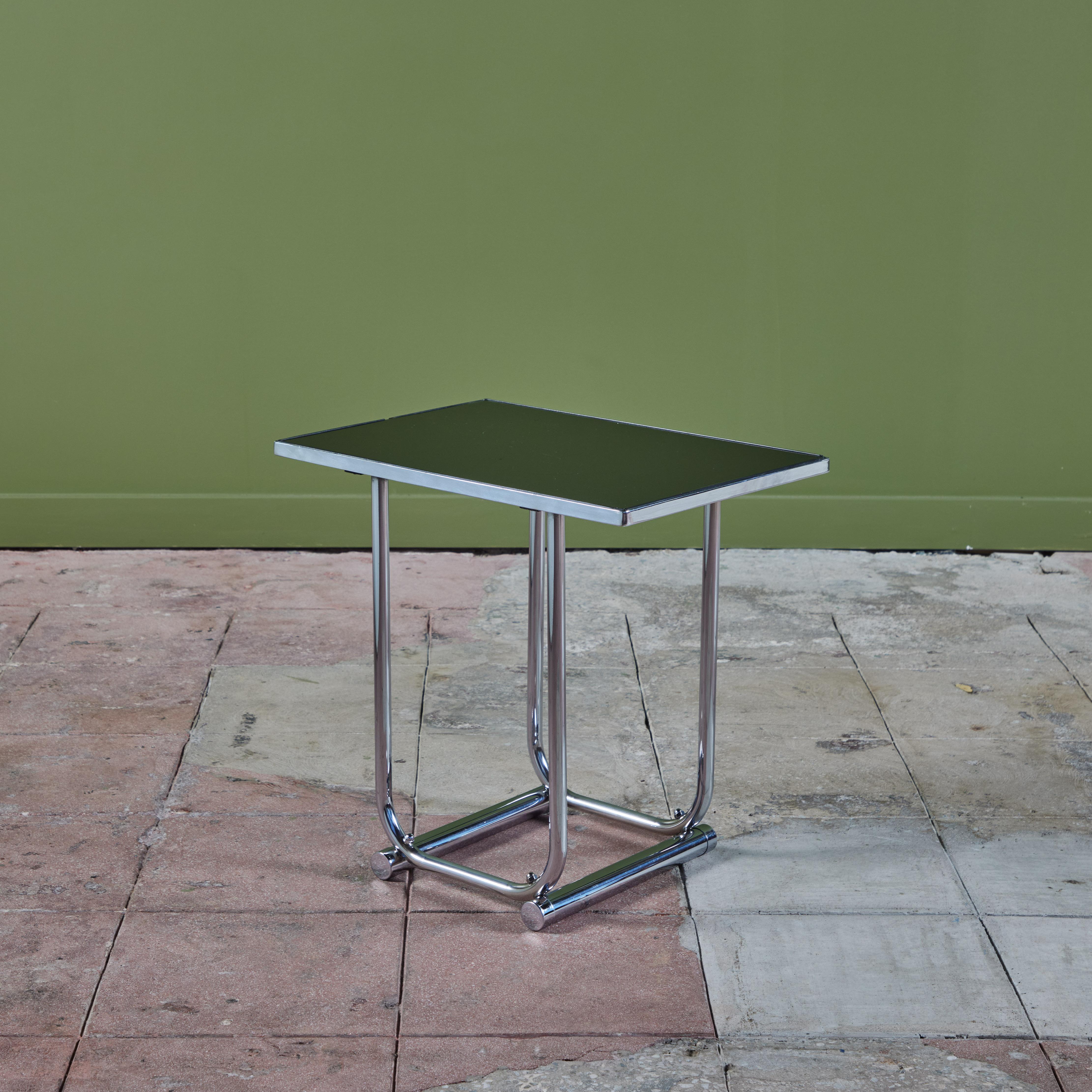 Warren McArthur Style Chrome and Glass Top Side Table In Good Condition In Los Angeles, CA