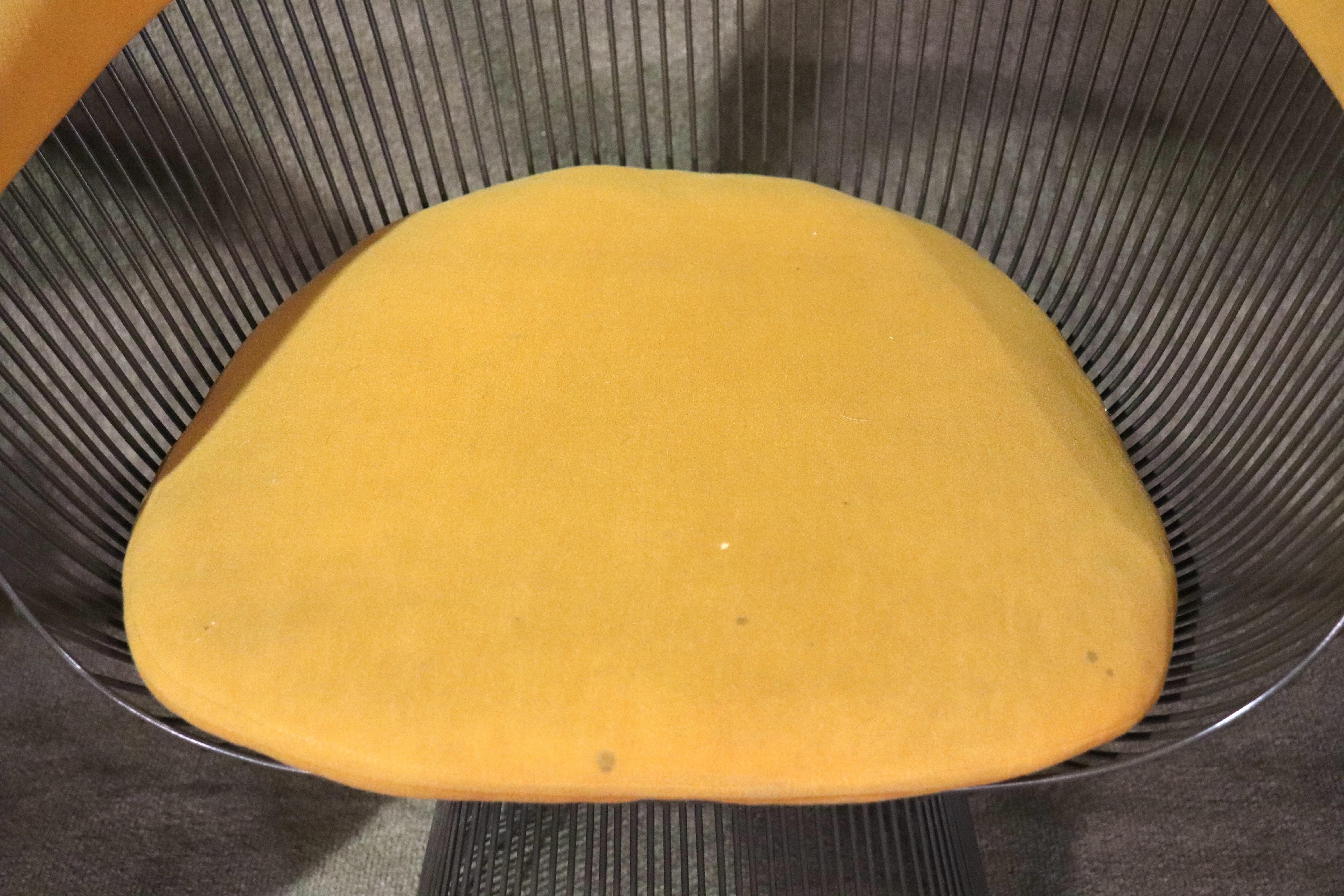Warren Pflanzgefäß für Knoll Drahtstühle (Einzeln) (Moderne der Mitte des Jahrhunderts) im Angebot