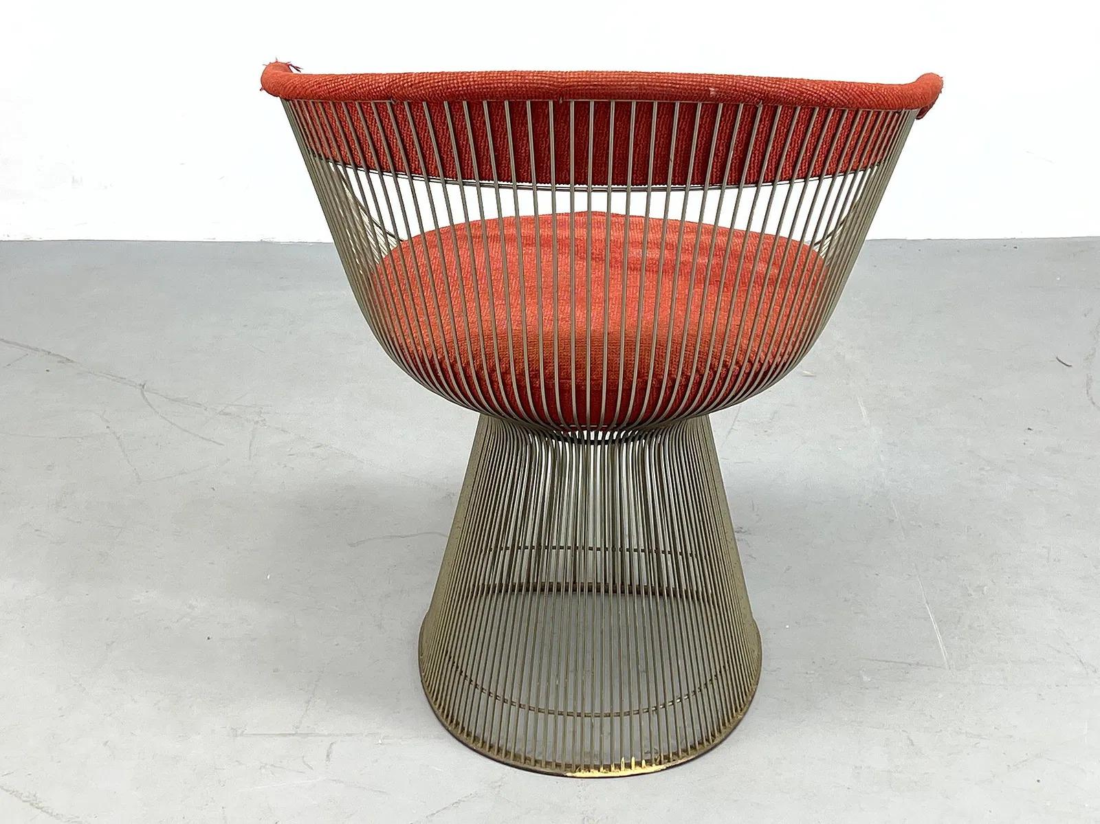 Chaise longue à tige chromée Warren Platner, rouge Bon état - En vente à Napa, CA