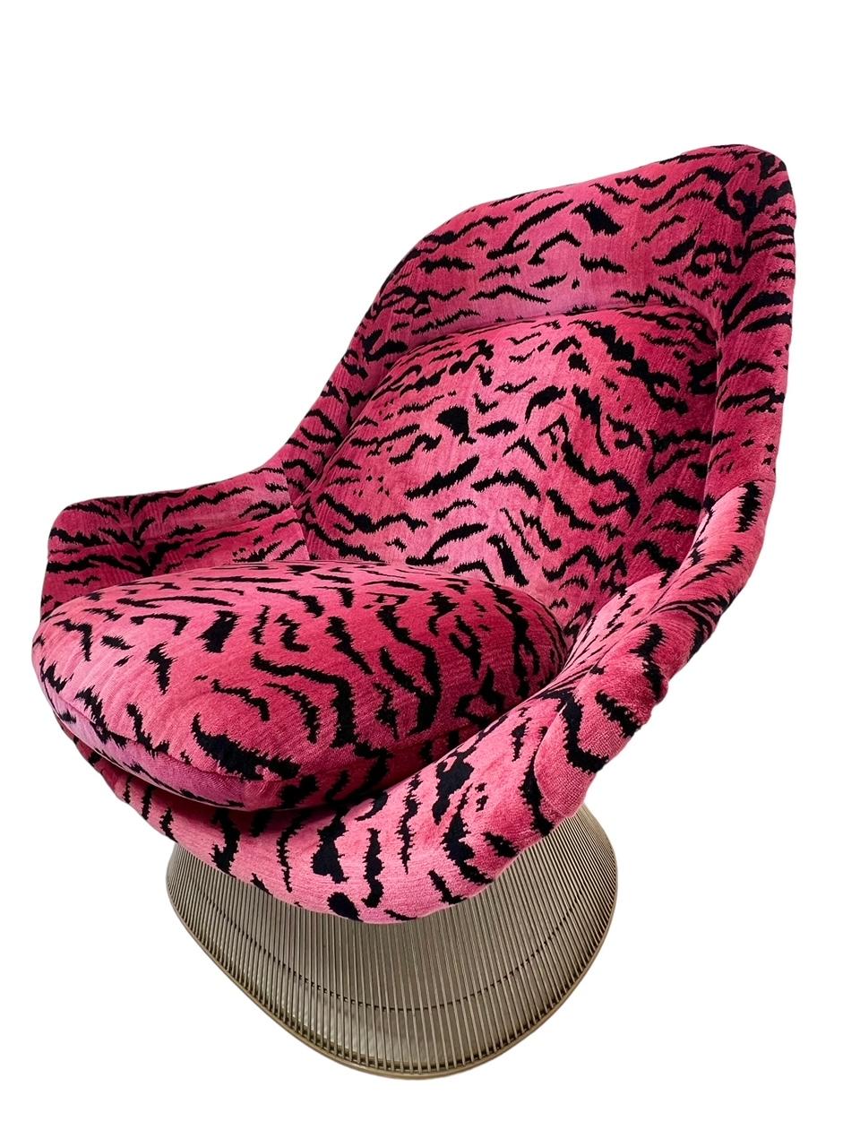 Warren Platner Easy Chair and Ottoman in Scalamandre Pink Tigre Fabric For Sale 1