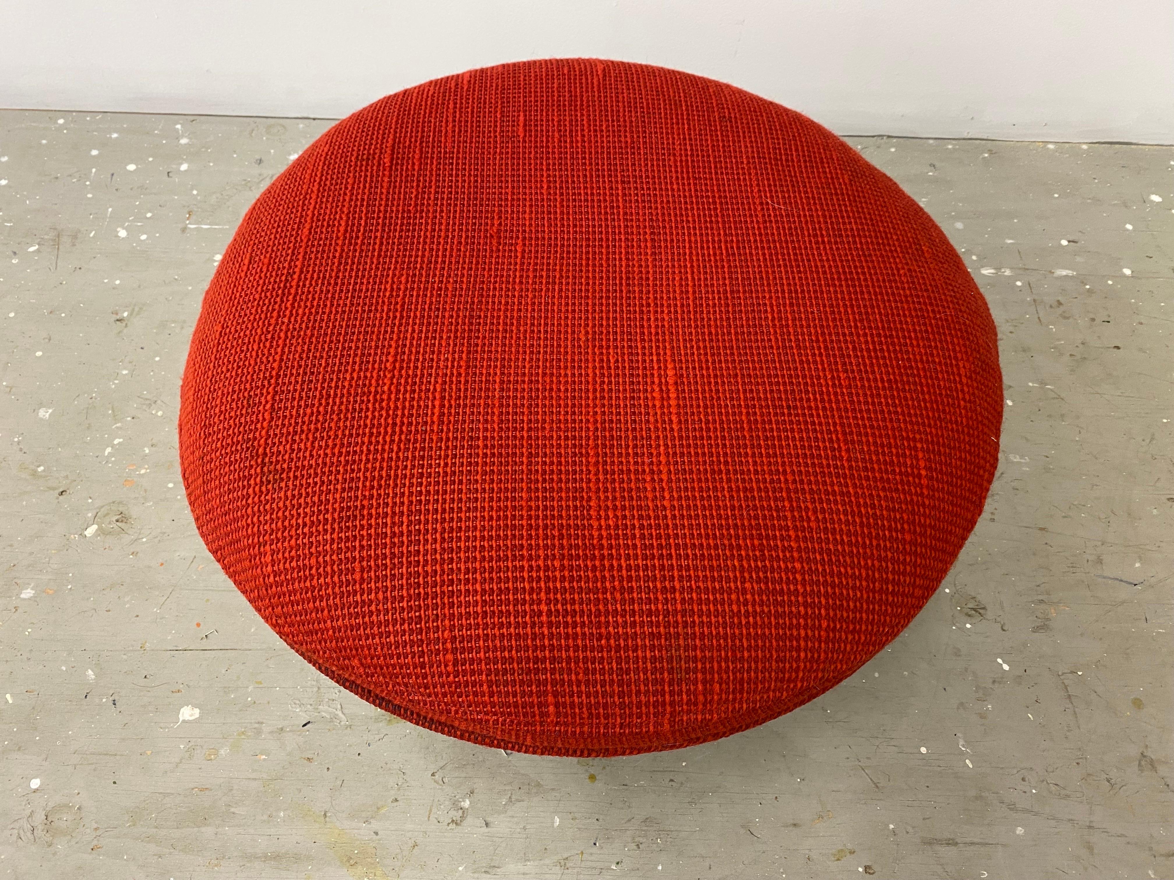 Warren Platner Easy Lounge Chair and Ottoman in Original Cado Red Fabric/ 1970 For Sale 11