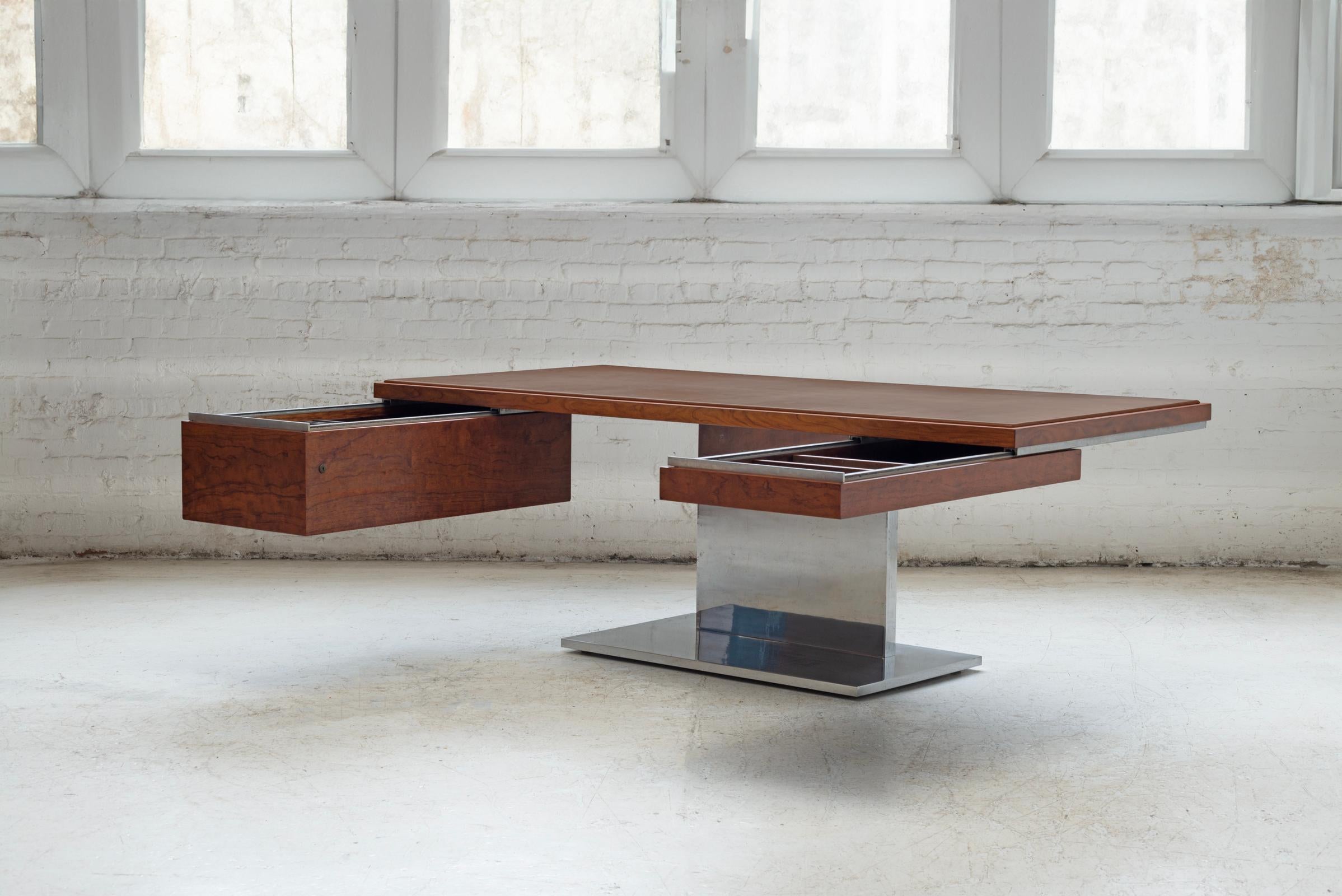 A olio Scrivania direzionale Warren Platner in vendita