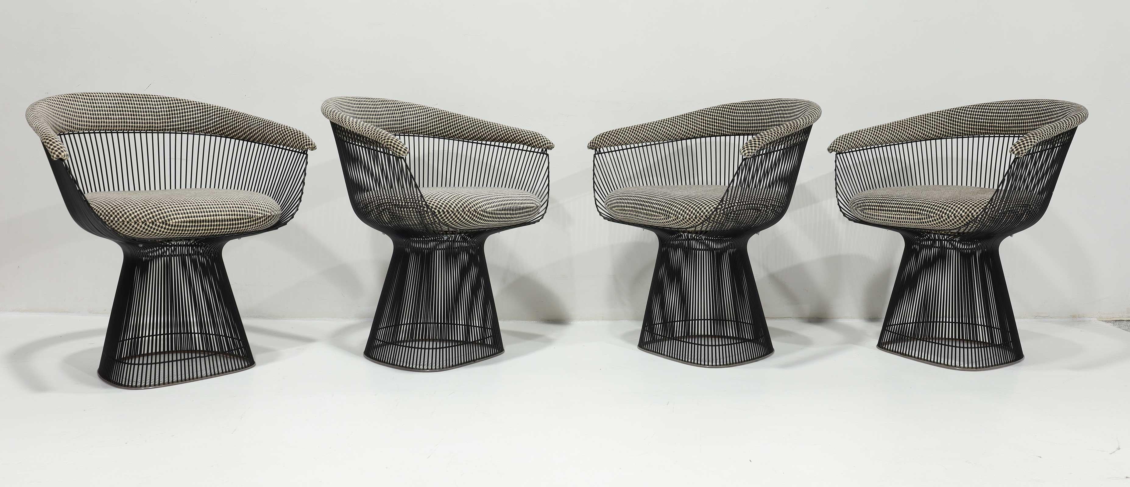 Americano Sedie da pranzo con struttura nera di Warren Platner per Knoll con rivestimento di Kelly Wearstler in vendita