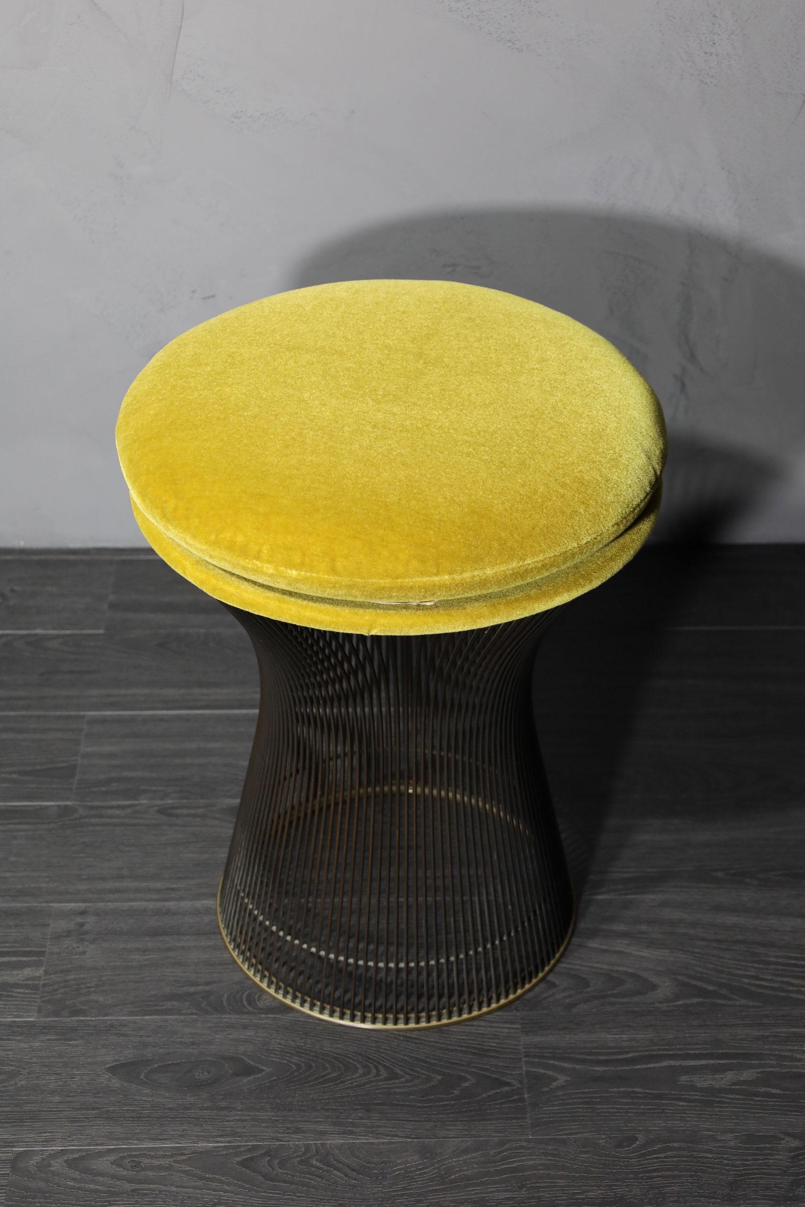 Warren Platner for Knoll Bronze Stool in Mohair In Good Condition For Sale In Dallas, TX