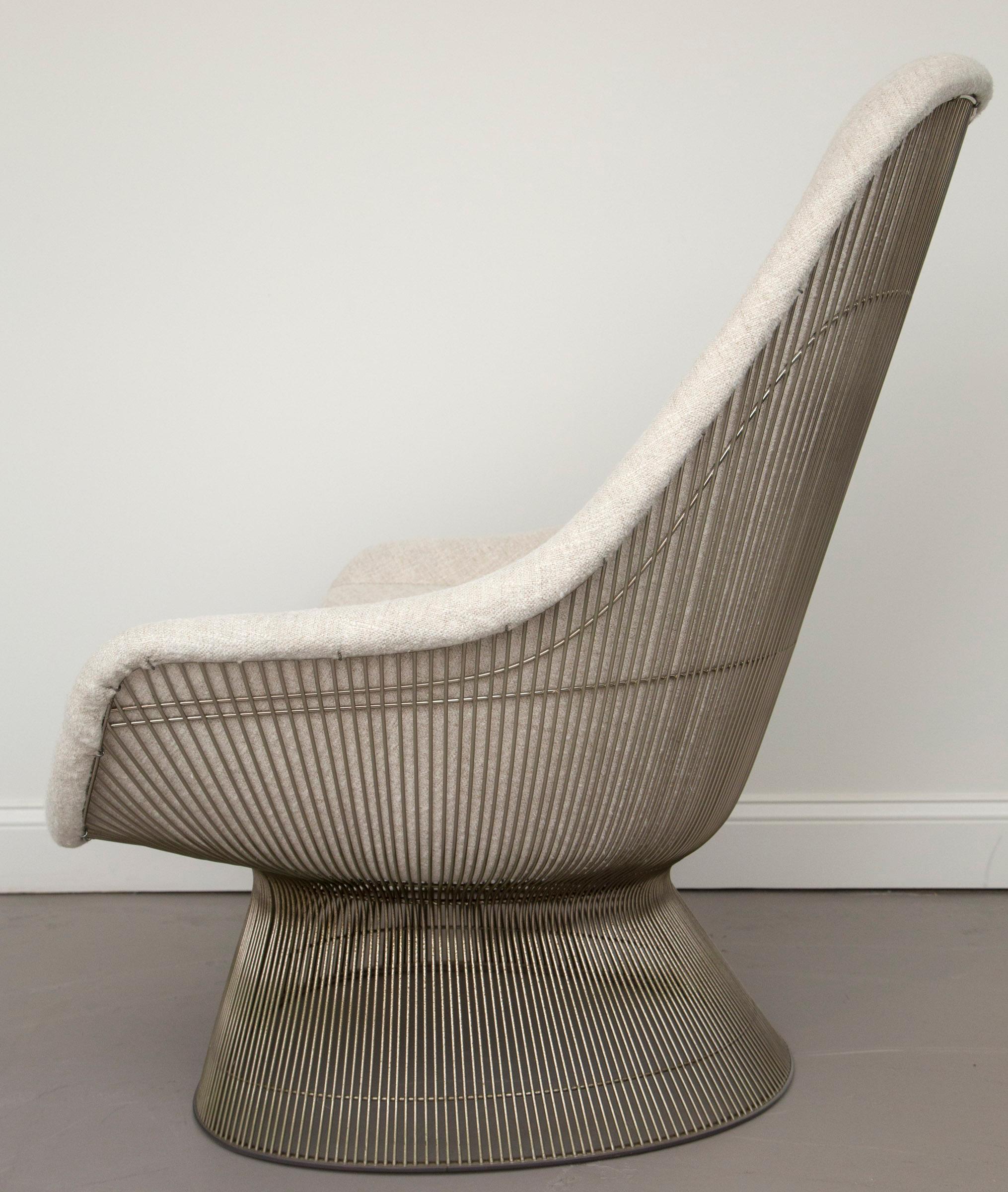 American Warren Platner for Knoll Chair Reupholstered in New Maharam Wool Fabric For Sale