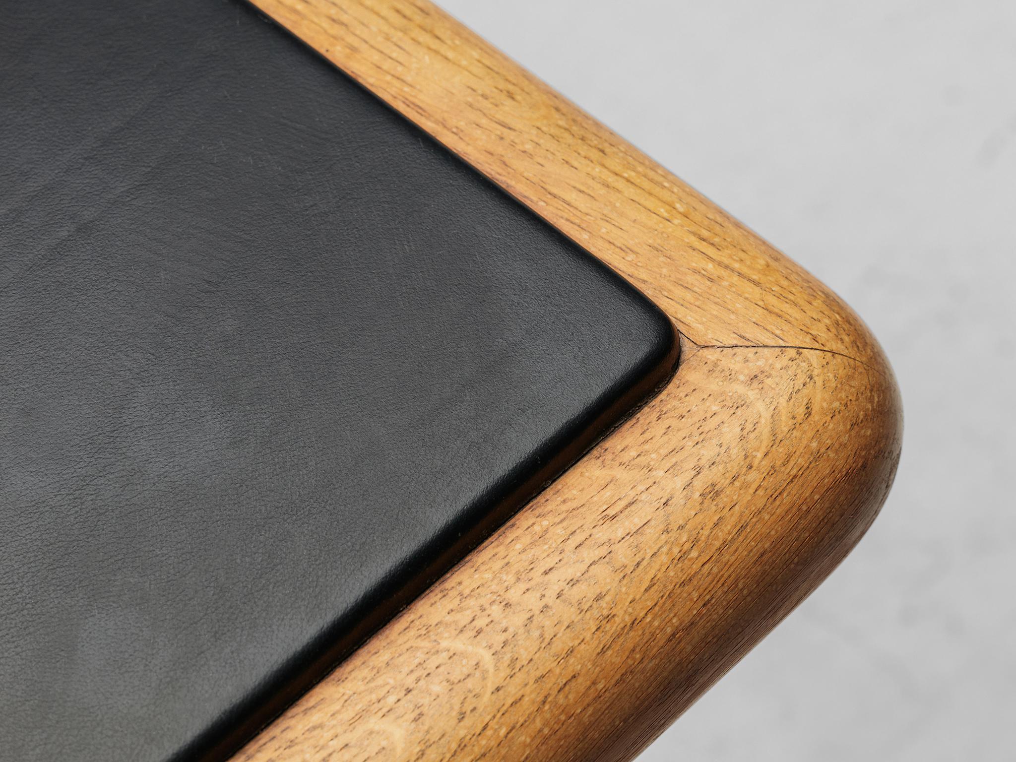 Warren Platner for Knoll Executive Desk in Black Leather 3