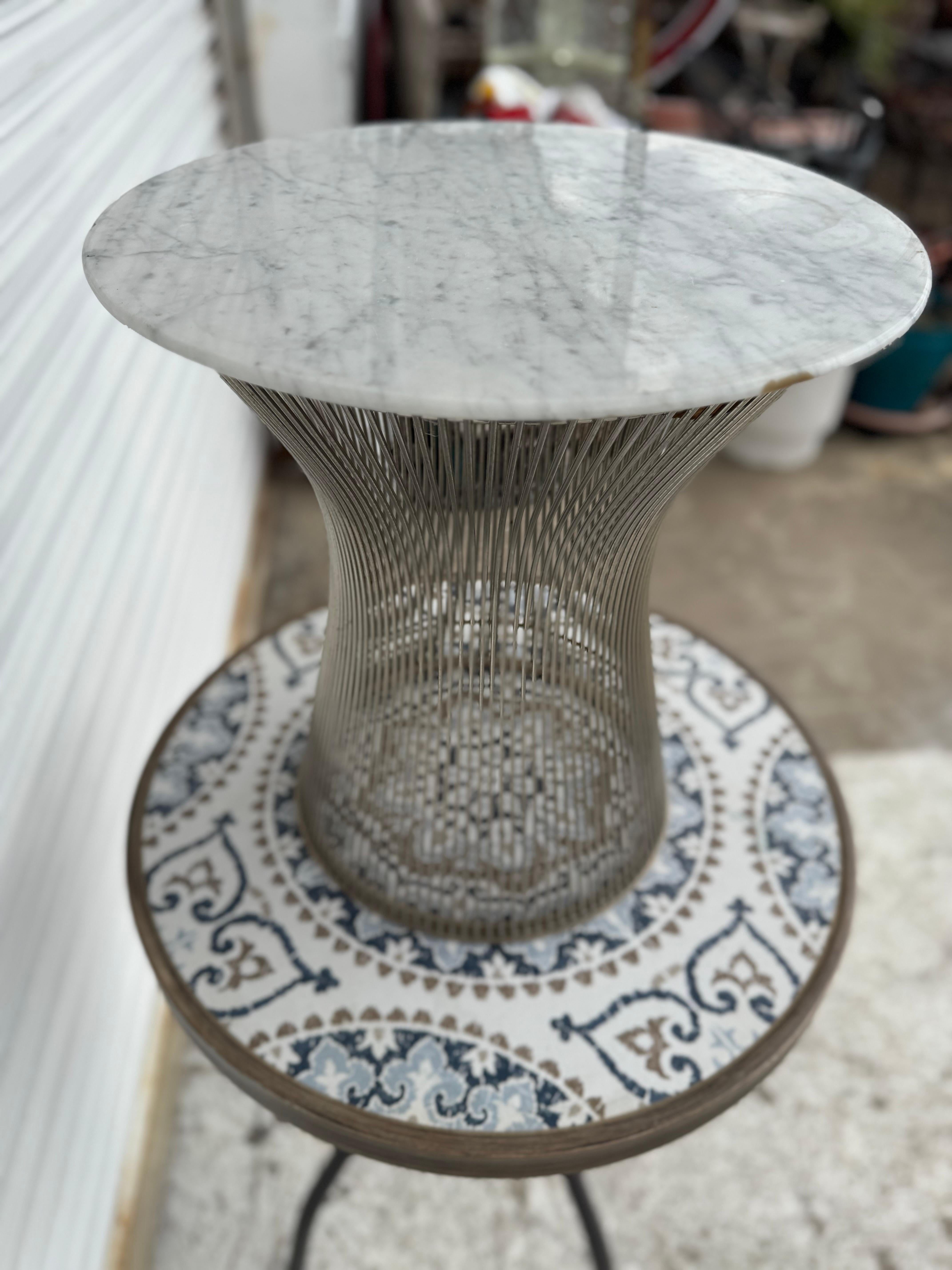 Américain Warren Platner pour Knoll Furniture Table d'appoint à plateau en marbre en vente