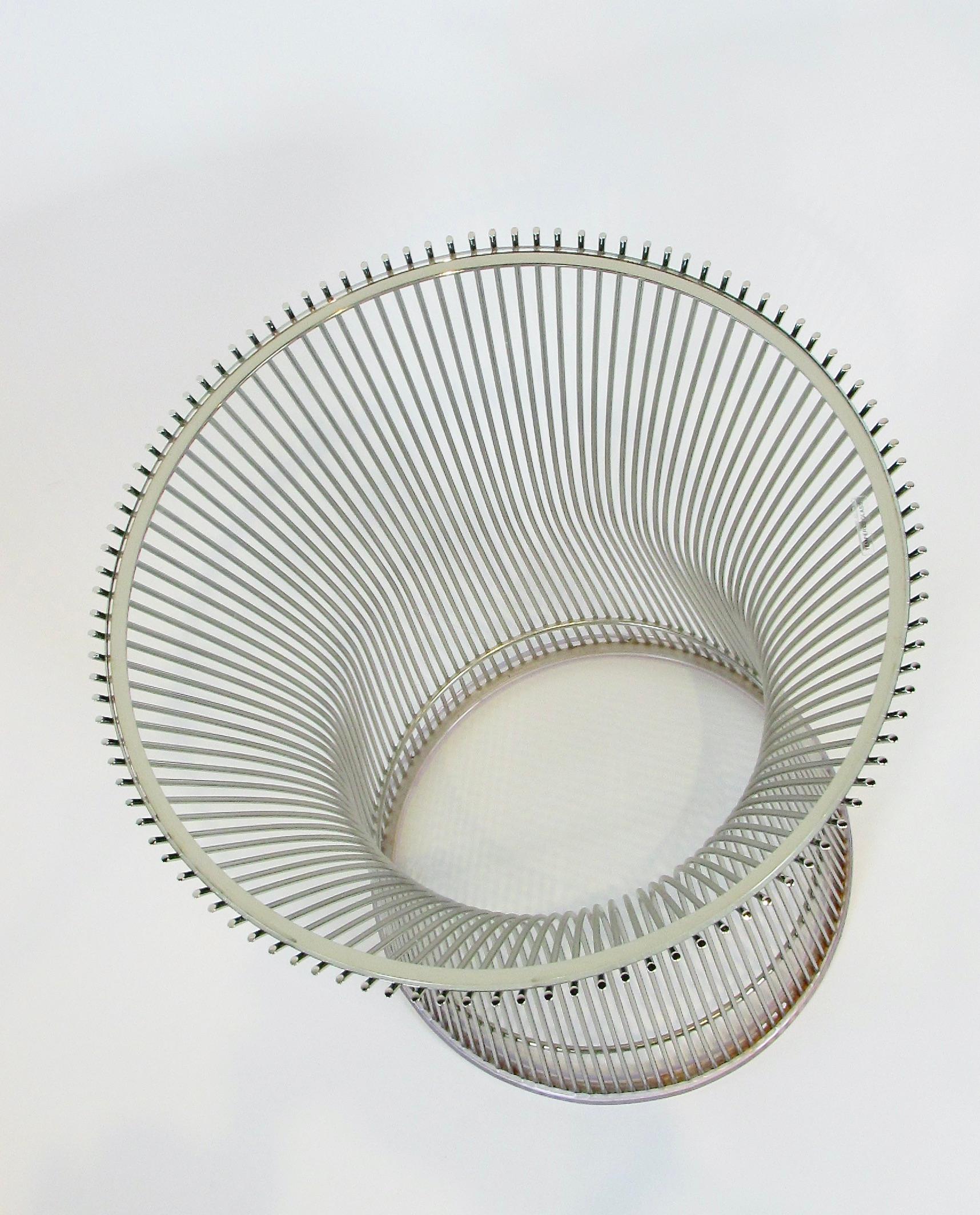 Warren Platner for Knoll glass top on nickel base side table For Sale 1